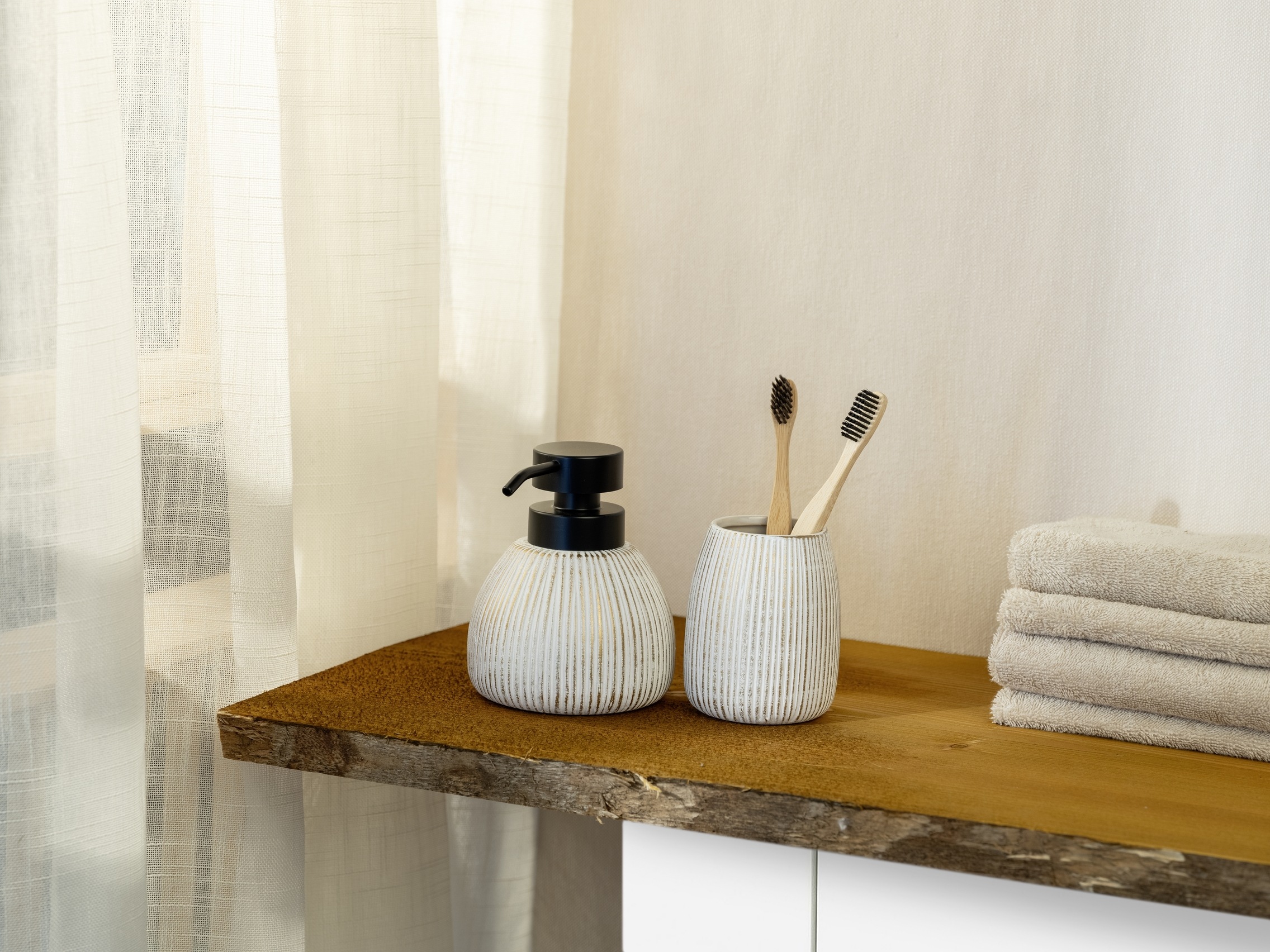 WENKO Badaccessoire-Set "Pascoli" Seifenspender und Zahnputzbecher, Keramik günstig online kaufen