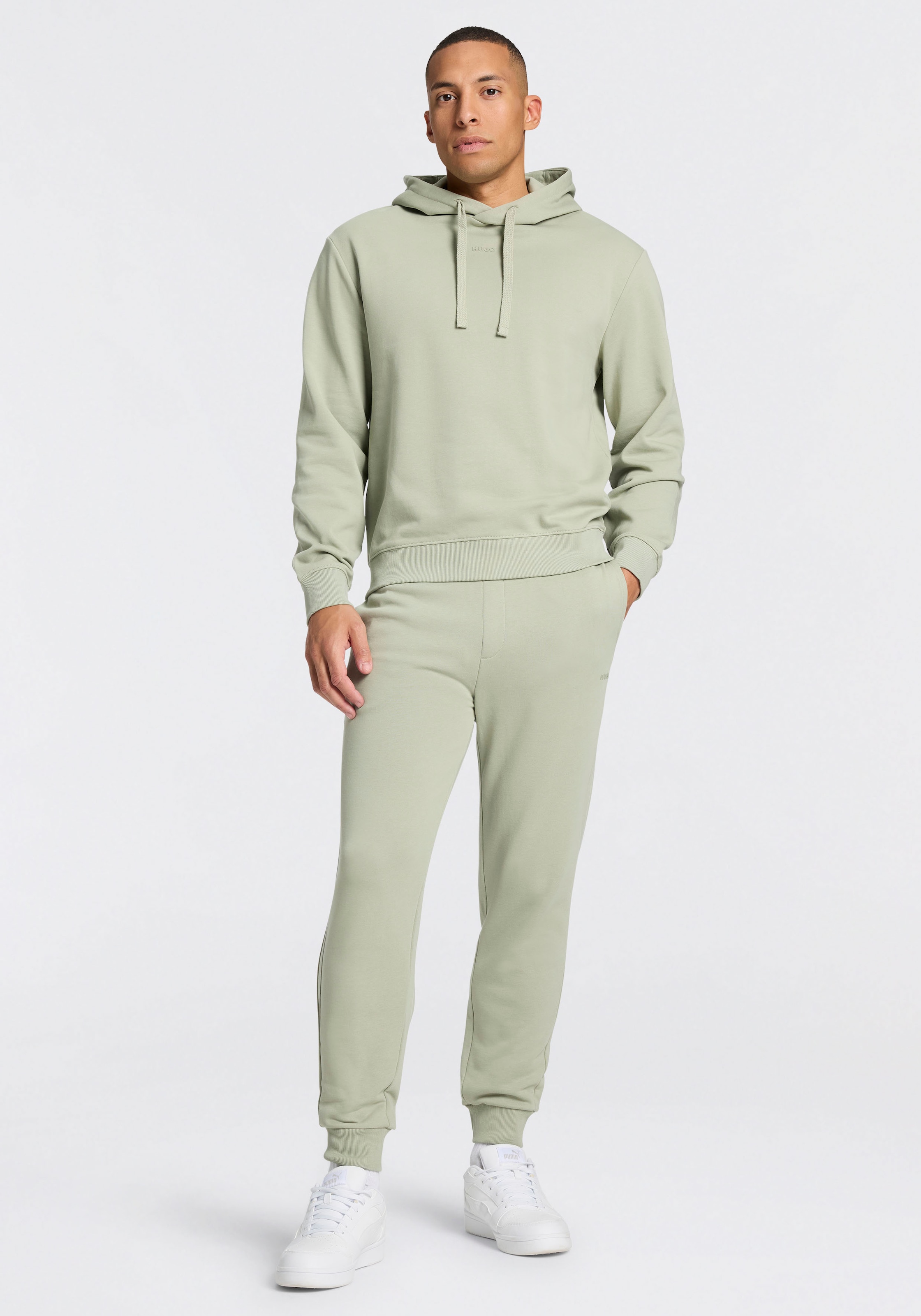 HUGO Jogginganzug »DapoDayote« Set, 2 Zweiteiliger Trainingsanzug Relaxed Fit, Kapuze mit Kordelzug