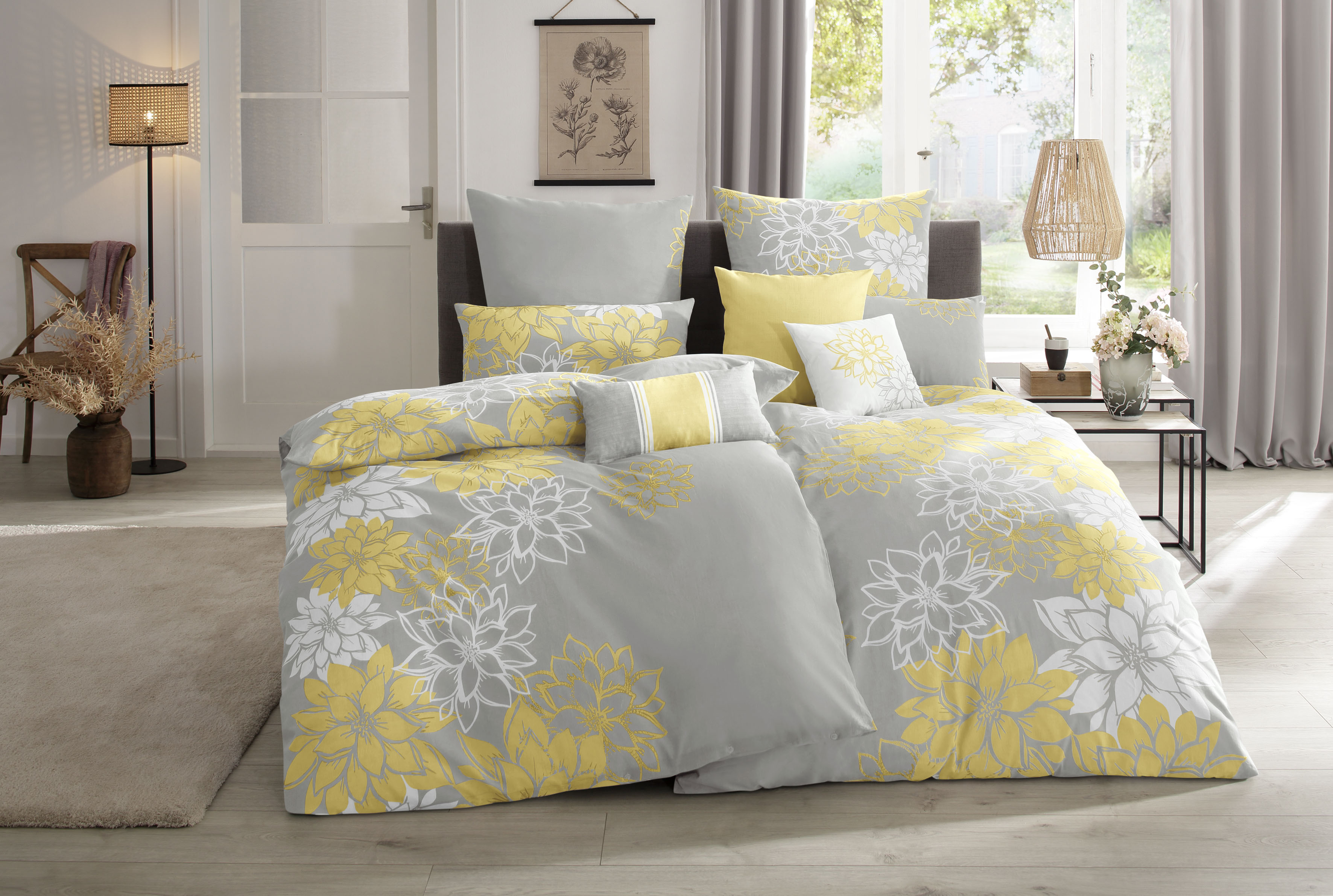 OTTO home Bettwäsche "Susan in Gr. 135x200 oder 155x220 cm" 2 in verschiedenen Qualitäten, romantische Bettwäsche mit Blumen