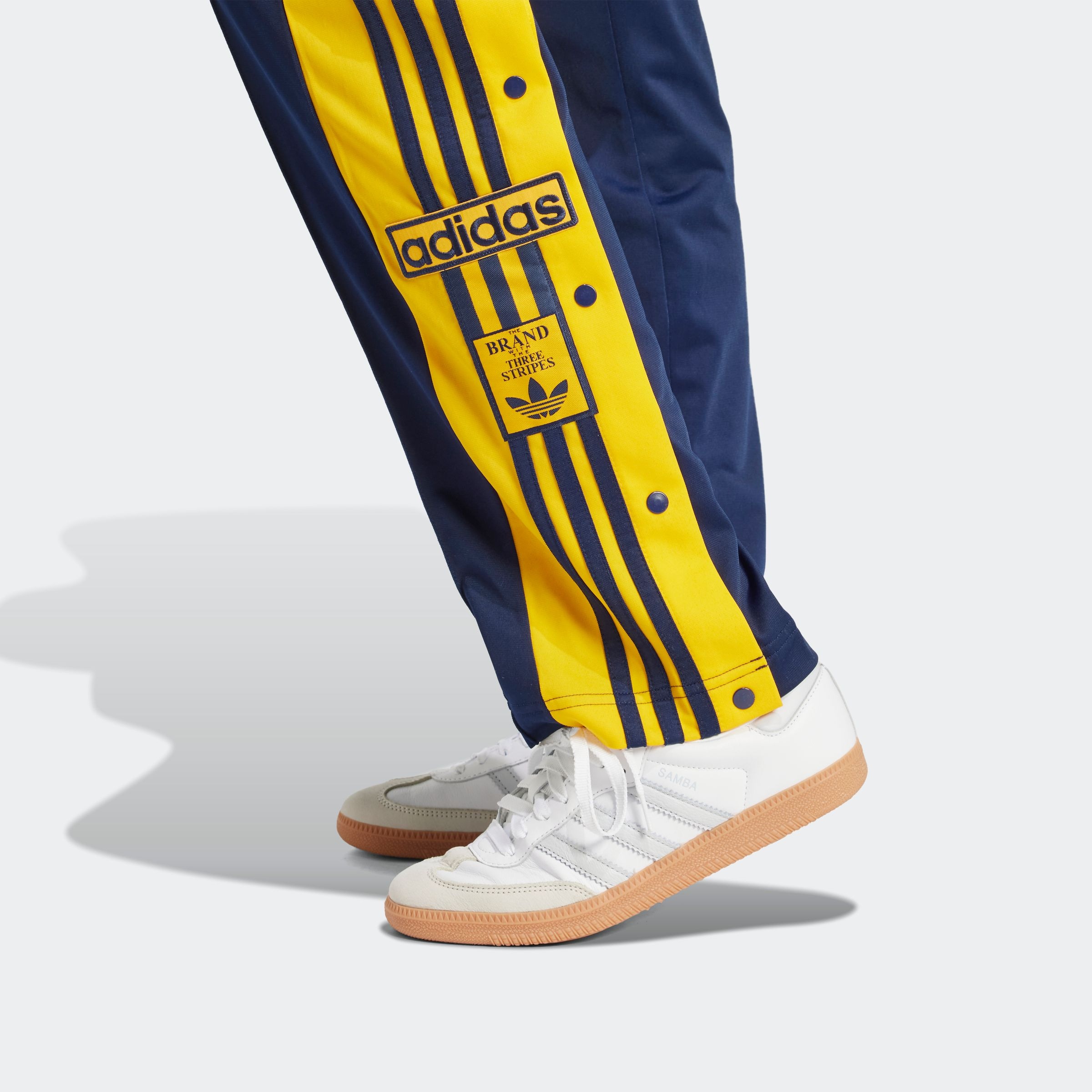 adidas Originals Sporthose »ADIBREAK PANT«, (1 tlg.), Knopfhose, Knopfleiste am Bein