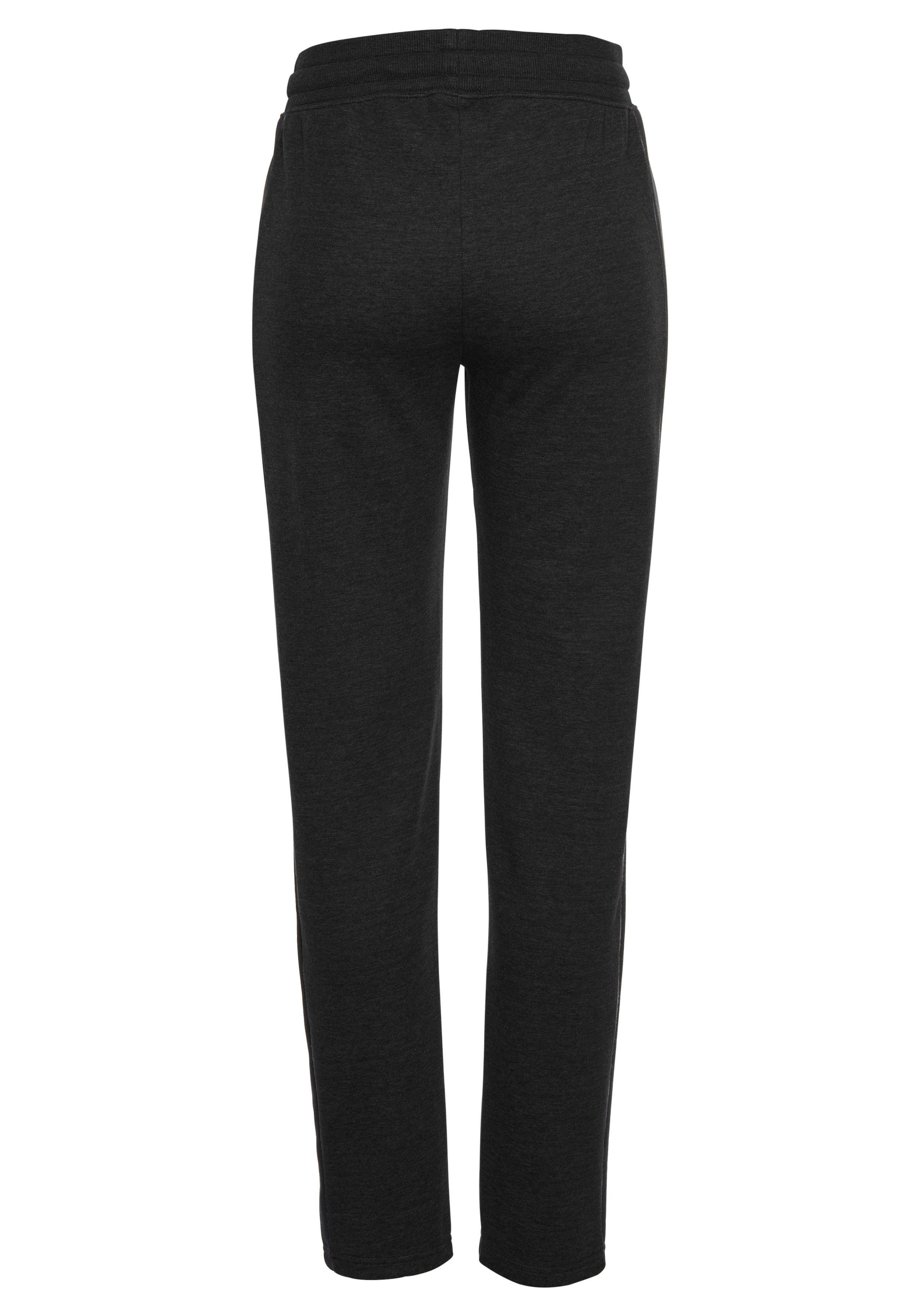 Bench. Loungewear Loungehose, mit Seitenstreifen und geradem Bein, Loungewear