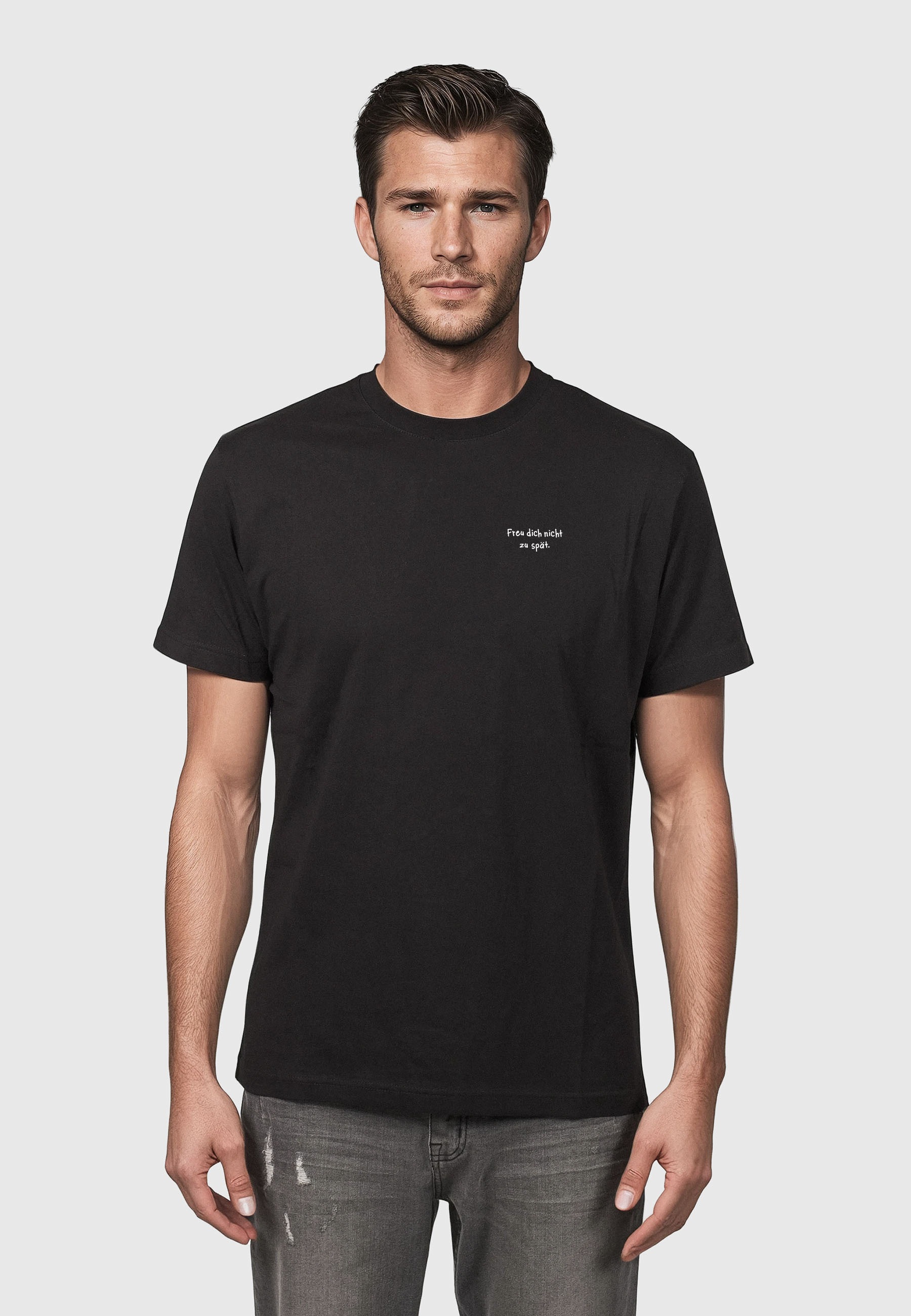 Kleinigkeit T-Shirt »Kleinigkeit Bois Straightcut Shört Freu Dich« 1
