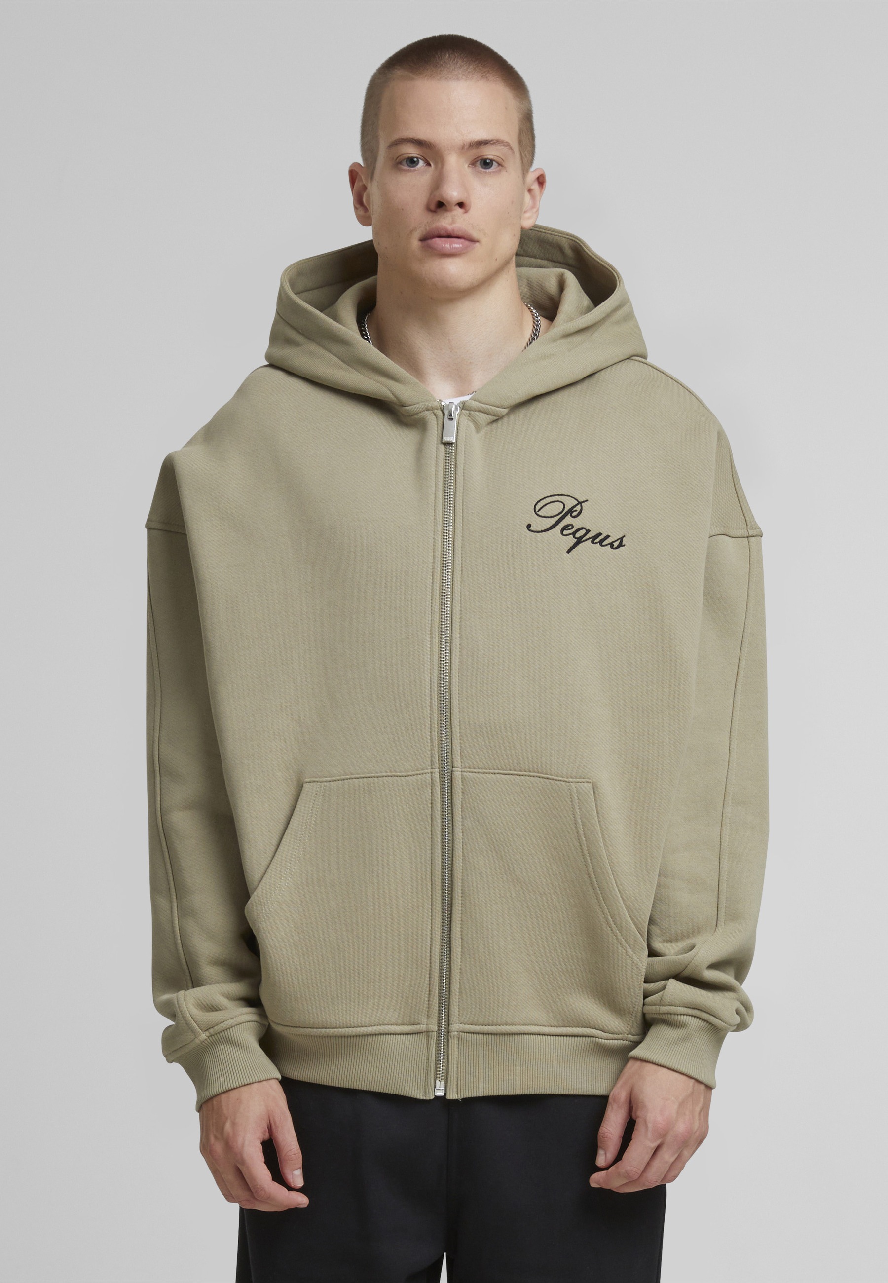 PEQUS Kapuzenpullover »PEQUS PEQUS Handwritten Logo Zip Hoodie« 1