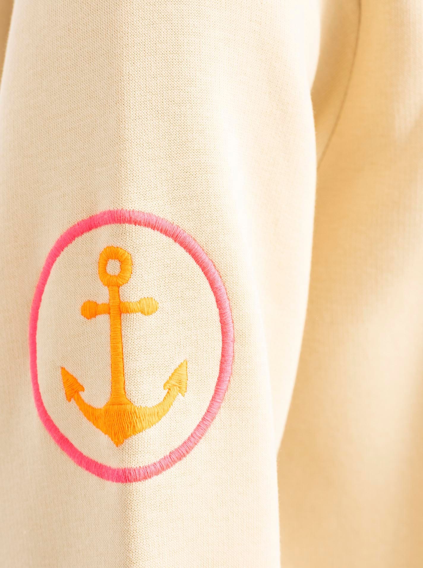 Zwillingsherz Kapuzensweatjacke »"Maritim"«, mit gesticktem MOIN und Anker Logo und Reißverschluss