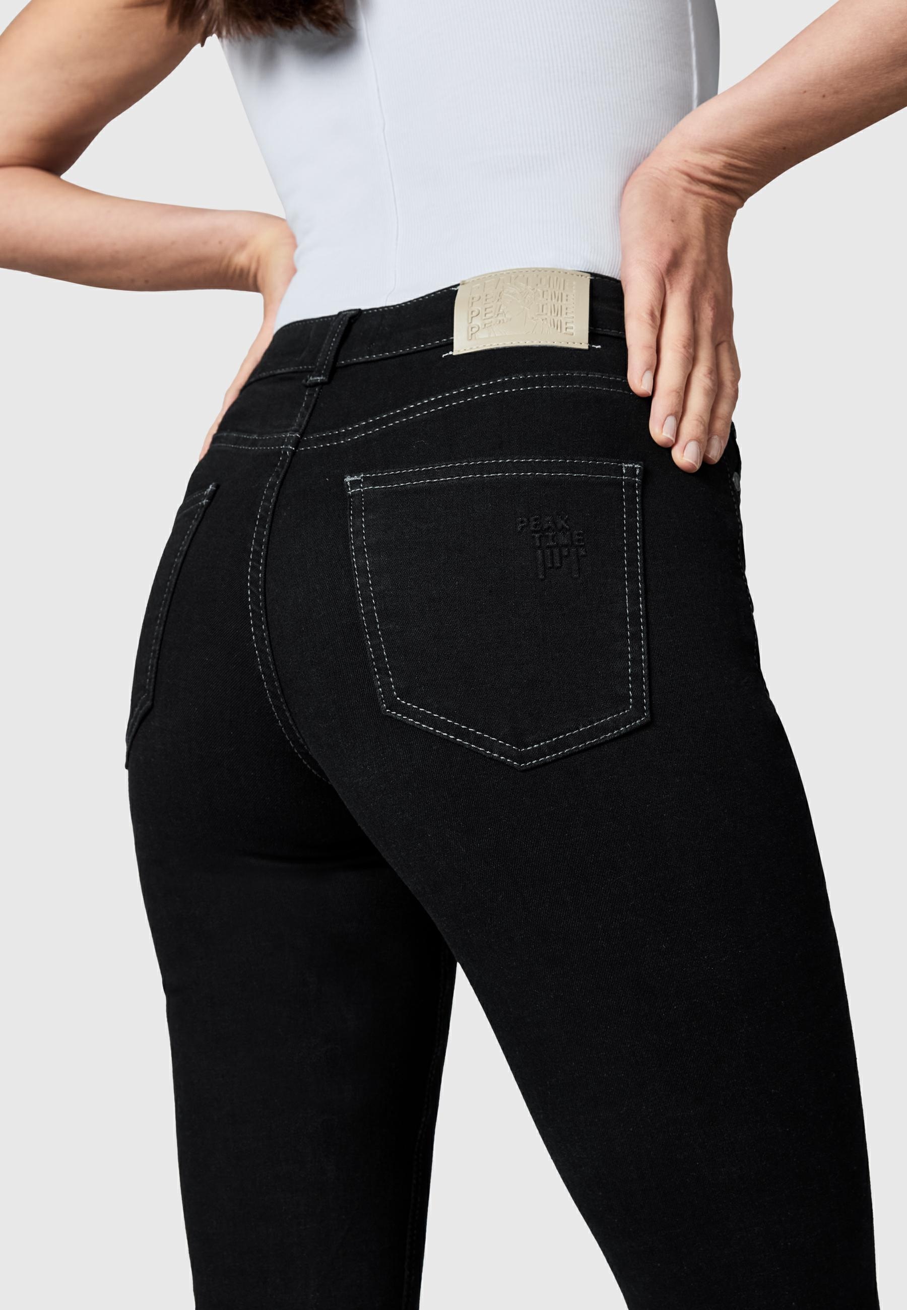PEAK TIME 5-Pocket-Jeans »Zenita« Damen Bootcut Jeans mit Logoprägung