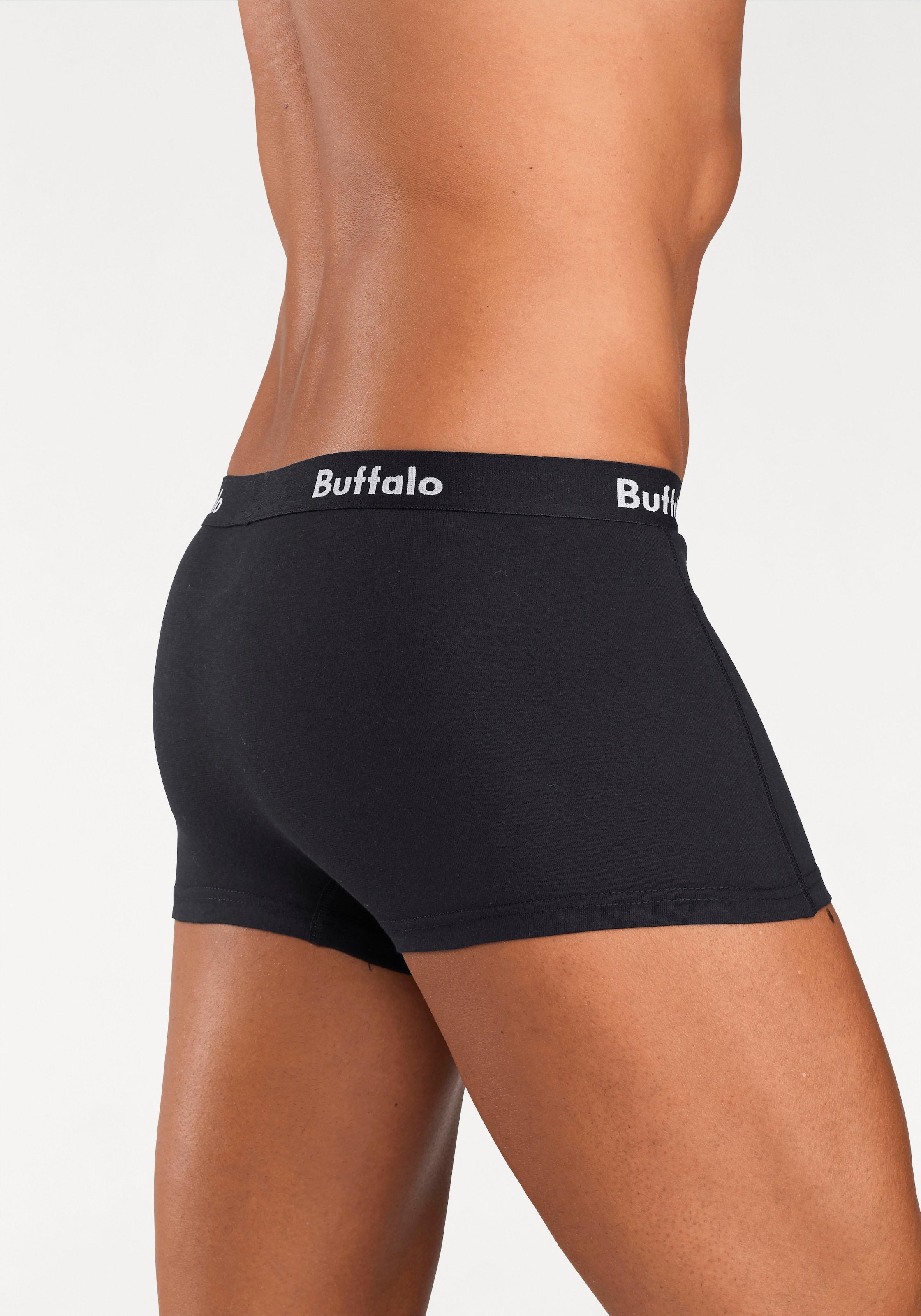 Buffalo Boxershorts, (Packung, 3 St.), in Hipster-Form mit Overlock-Nähten vorn