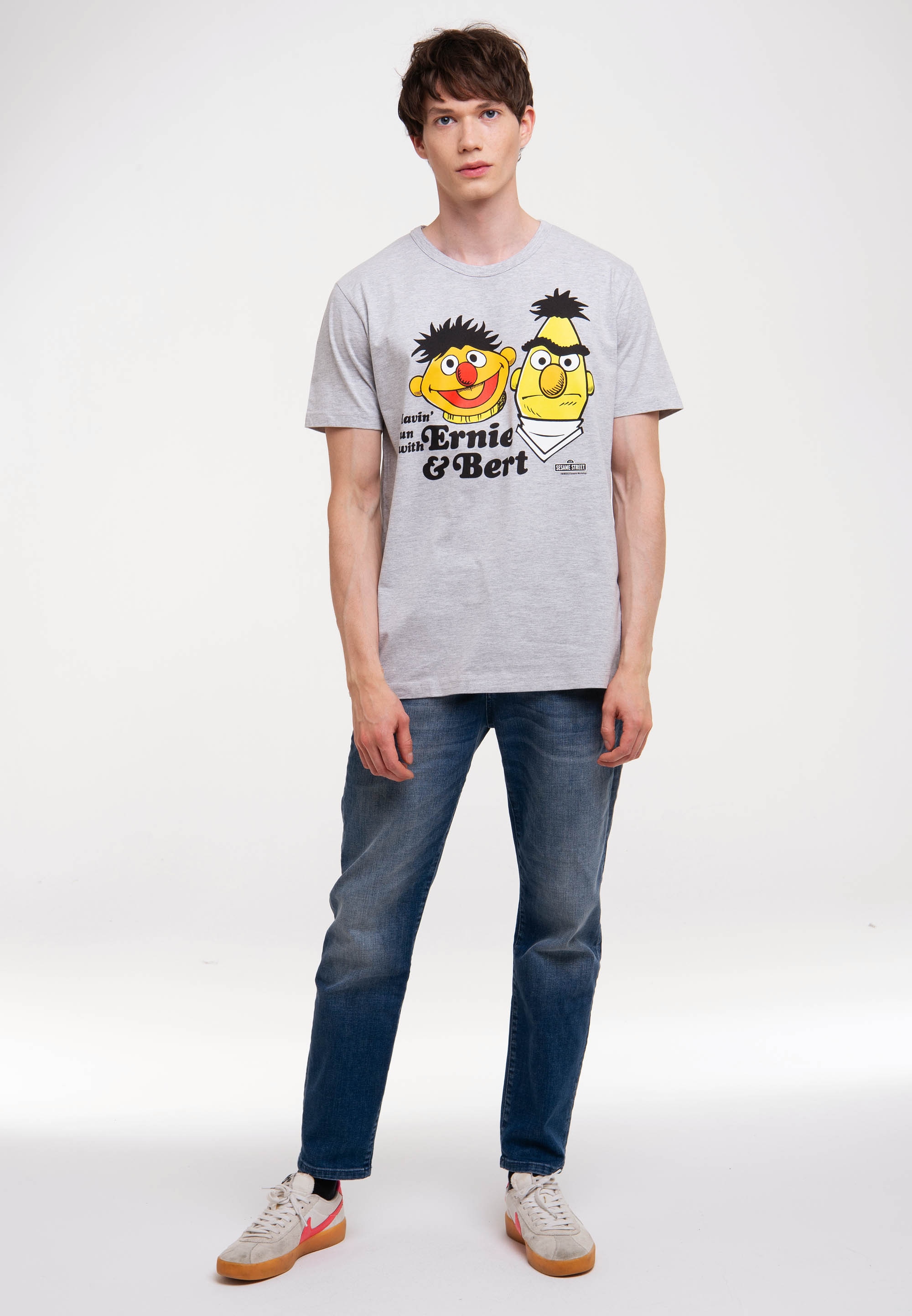 LOGOSHIRT T-Shirt »Ernie & Bert - Havin`Fun«, mit Retro-Print