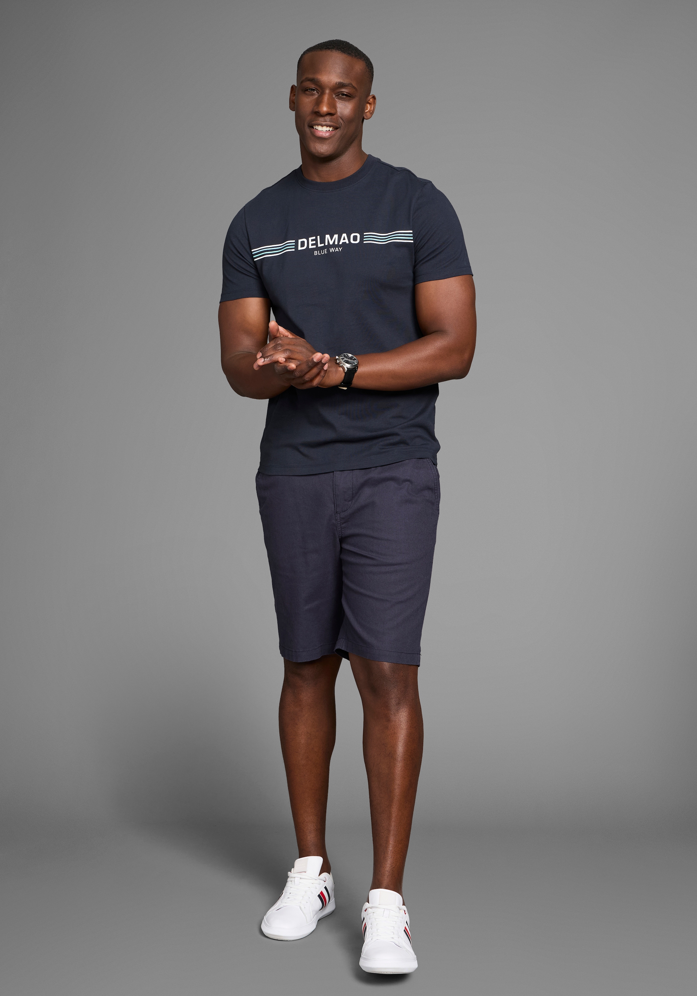 DELMAO T-Shirt, mit sportlich-maritimen Marken-Schriftzug