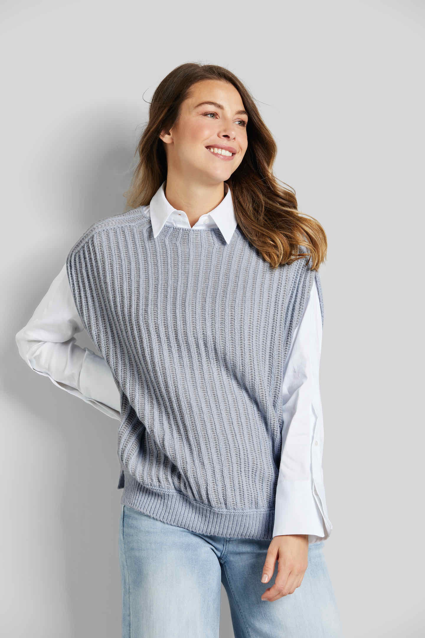 Bugatti Damen Pullunder – Leichter Strick-Pulli Mit Dekorativem Muster Aus Tencel & Baumwolle