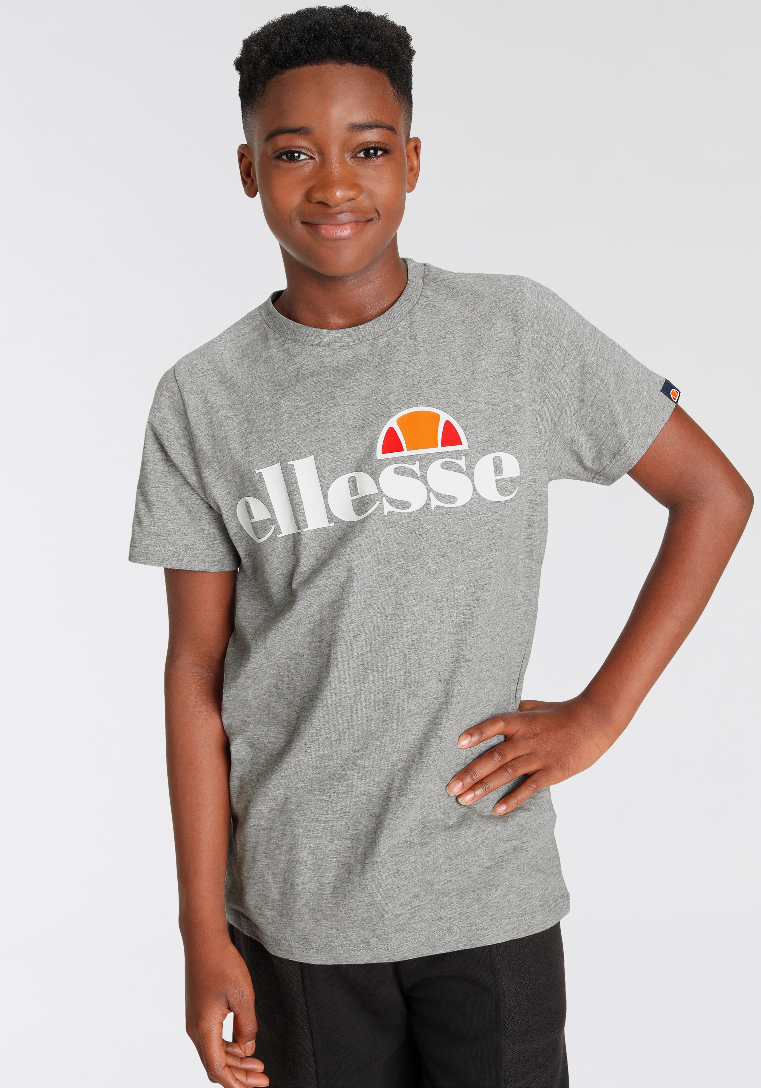 Ellesse T-Shirt "MALIA" Kurzarm, mit Rundhalsausschnitt, aus Baumwolle, gerader Abschluss