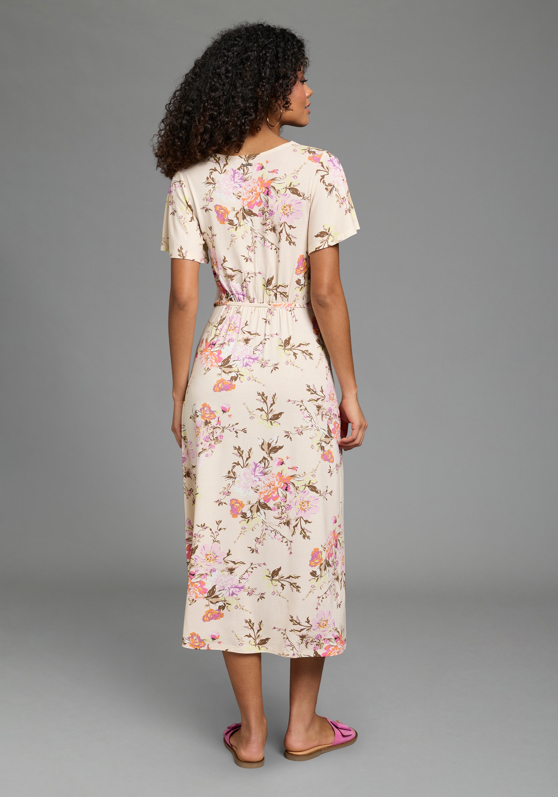 Laura Scott Sommerkleid mit geblümtem Design, aus Viskose und Elasthan günstig online kaufen