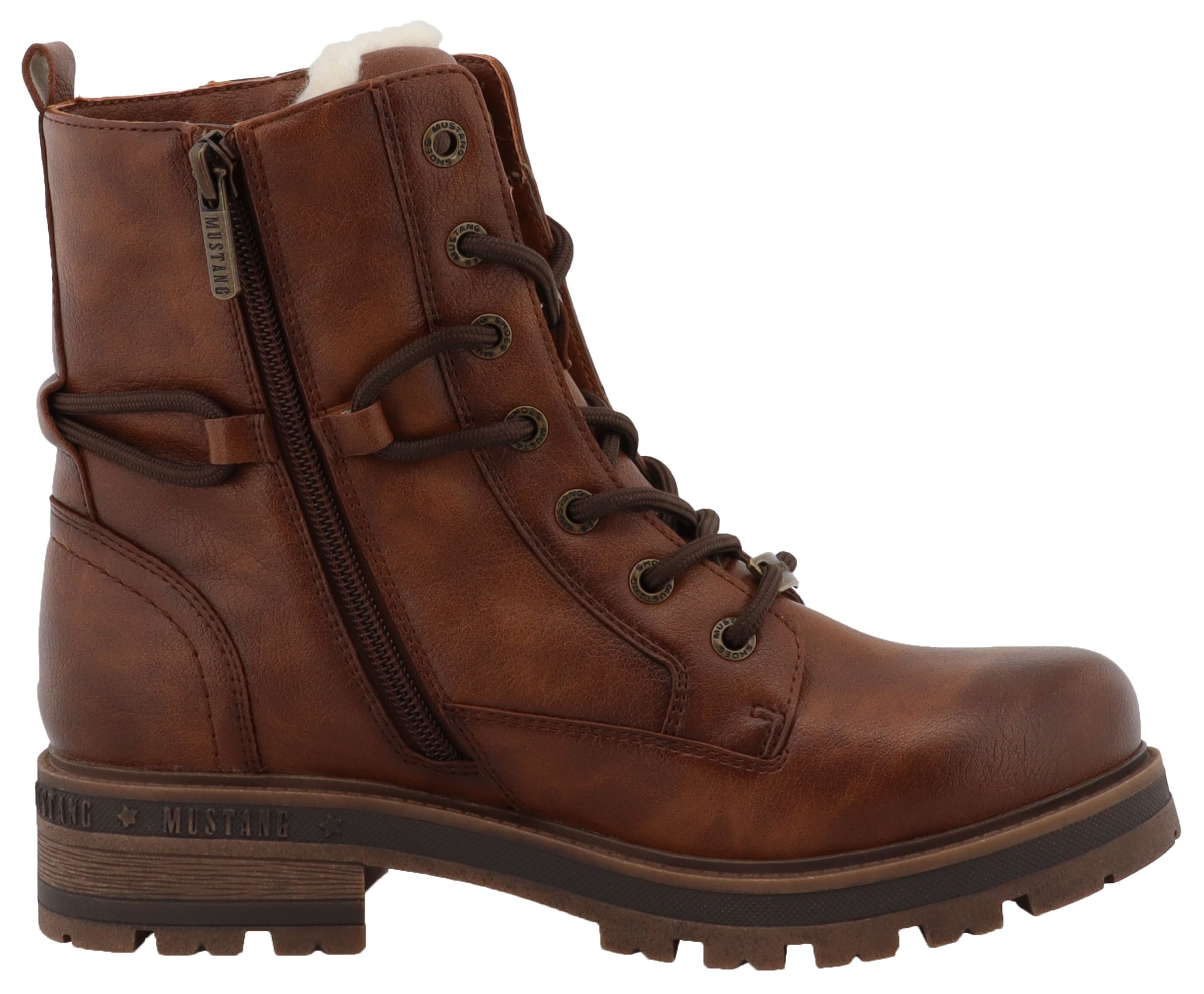 Mustang Shoes Winterboots »Darleen«, Schnürboots mit Profilsohle