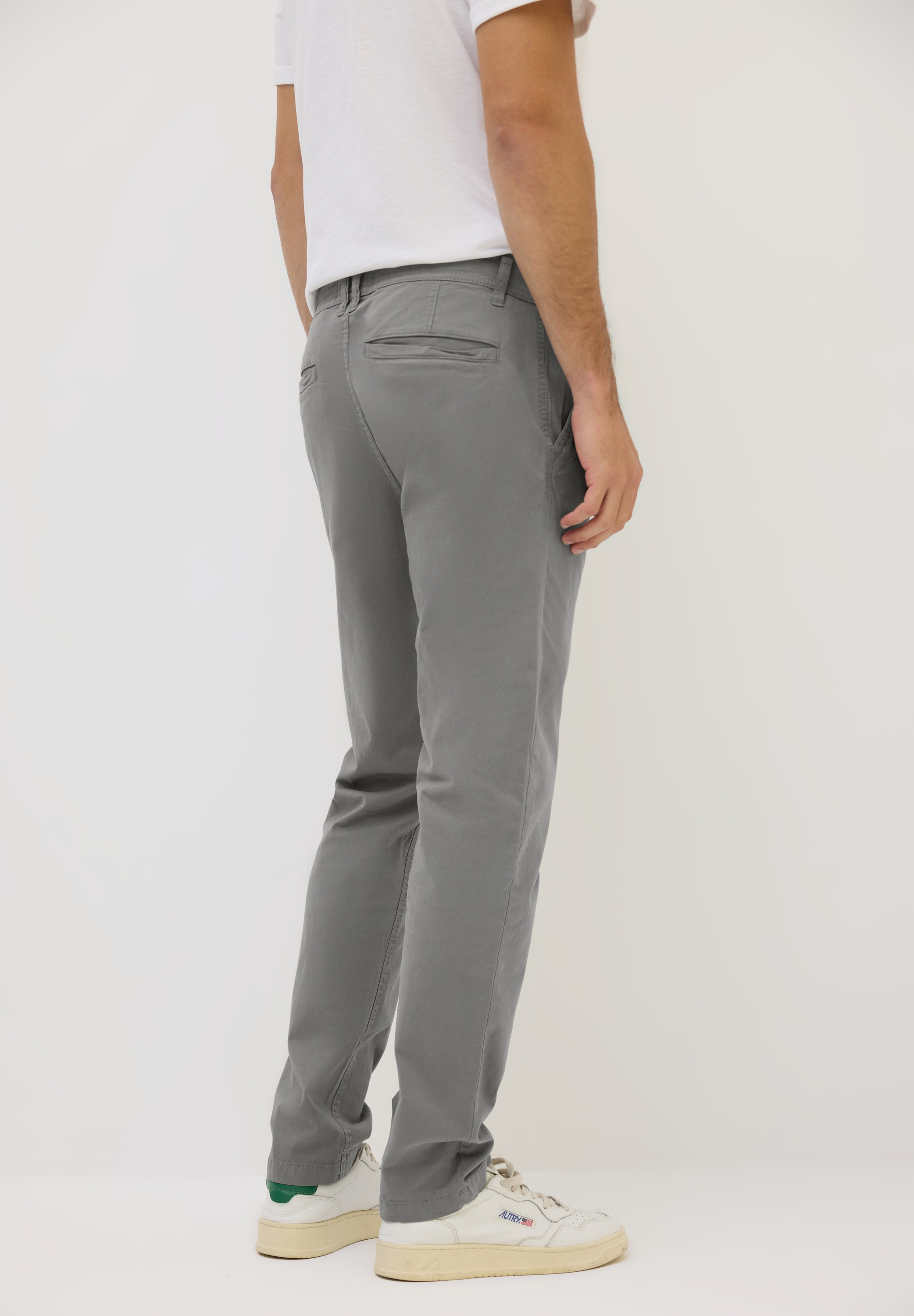 STREET ONE MEN Chinohose, aus Baumwolle mit Stretchanteil