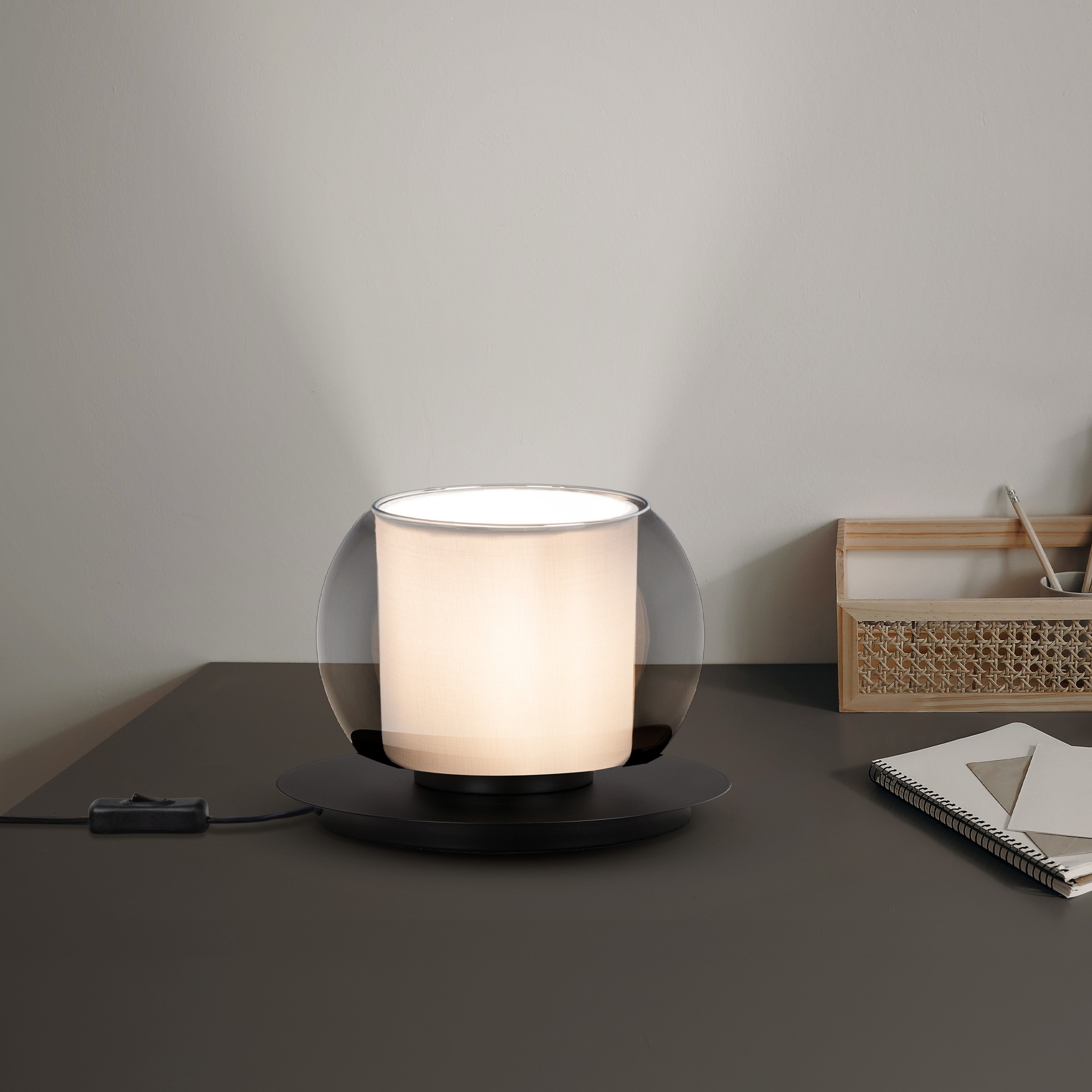 OTTO home Tischleuchte »Tanissa mit Doppelschirm« E27 1 Stk. runde Tischlampe, Rauchglas, Ø 18 cm, Stoffschirm, E27, Glasschirm