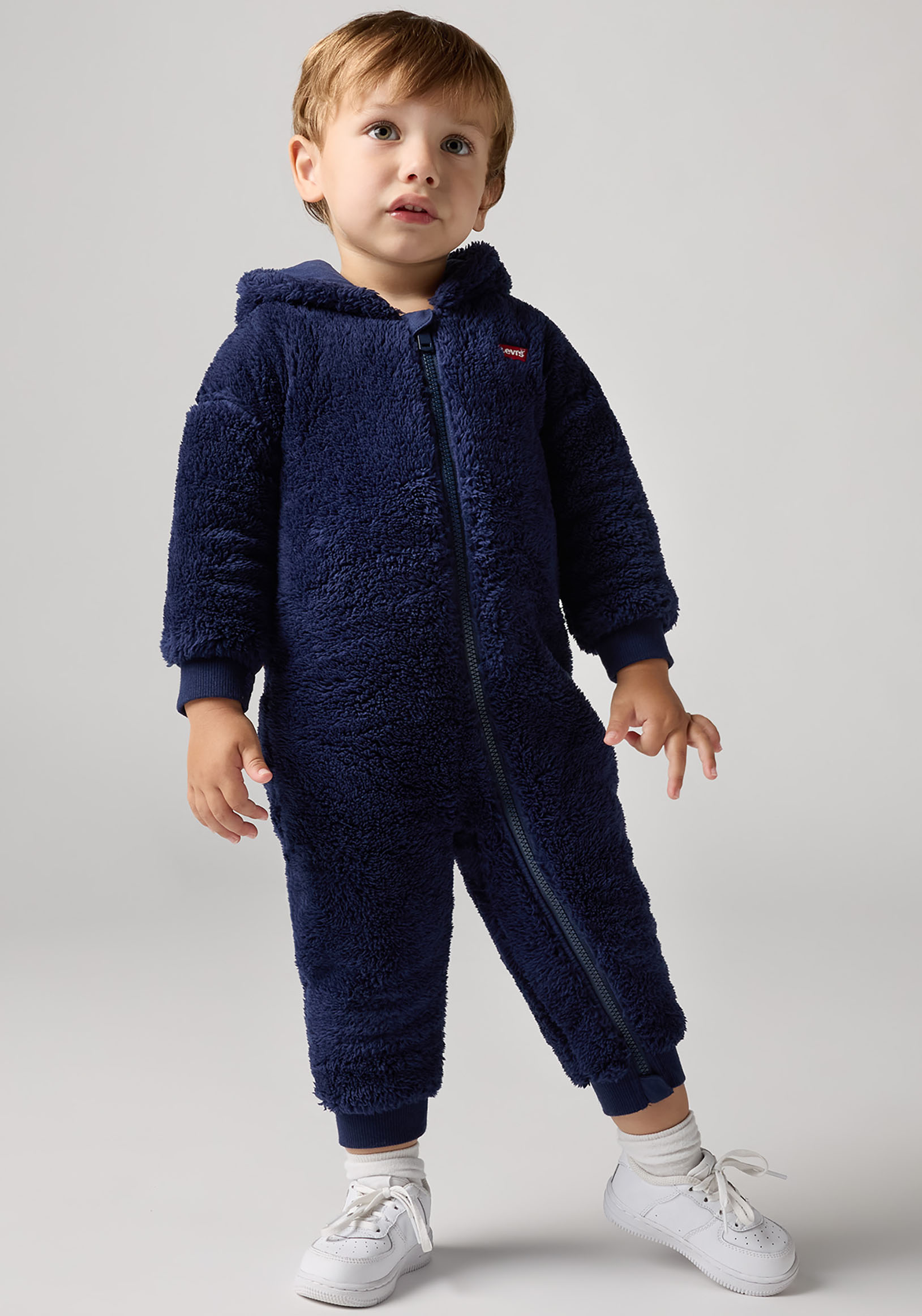 Levis Kids Overall "LVN BEAR SHERPA COVERALL" aus kuscheligem Teddyplüsch