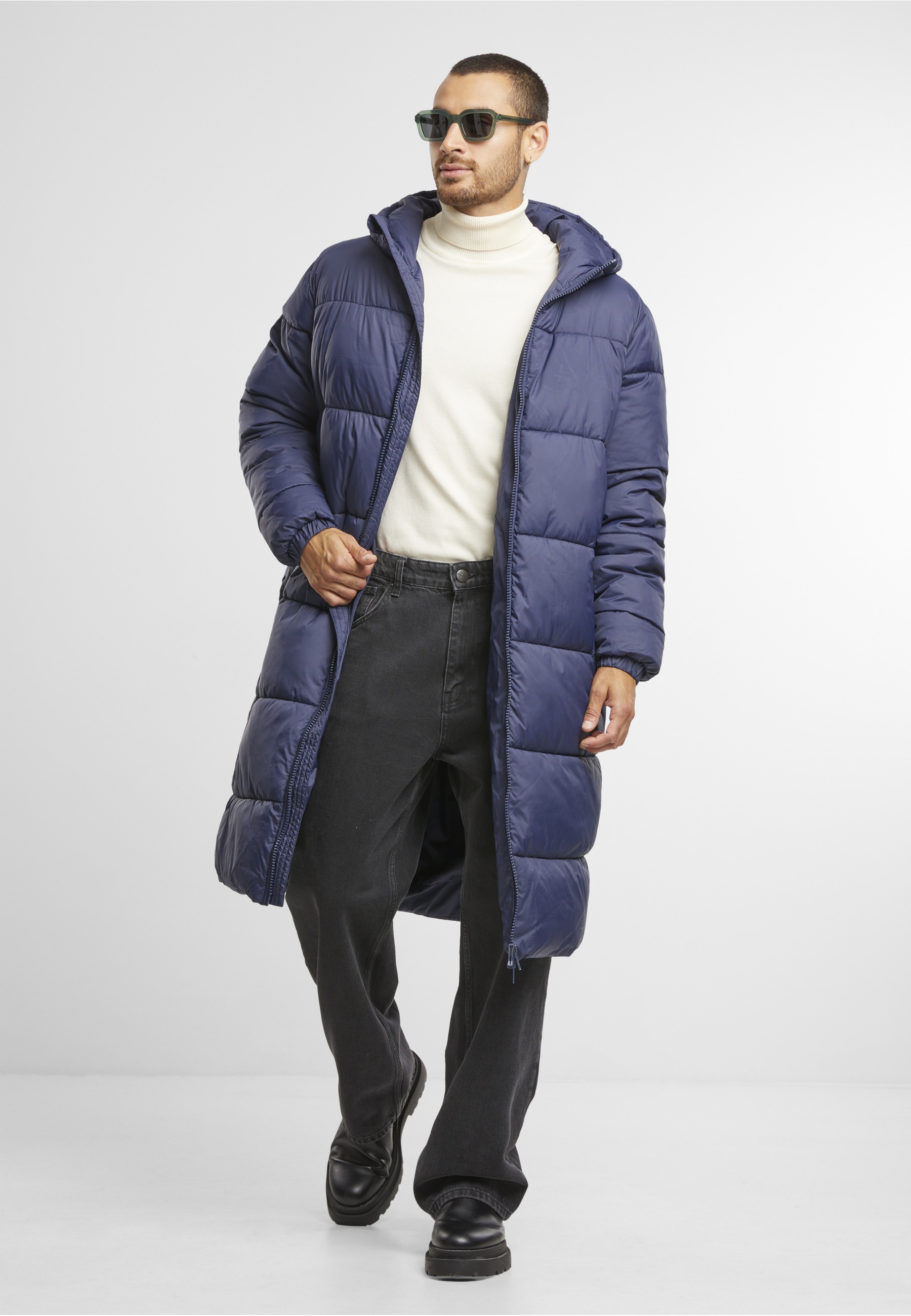 URBAN CLASSICS Winterjacke »Urban Classics Mens Long Puffer Coat« 1 Stk. tlg. mit Kapuze