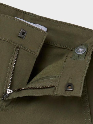 Thumbnail - Name It Cargohose "NKFROSE für Mädchen mit Cargotaschen und Stretch" unifarben, modisch, regular fit, Baumwollmischung, ...