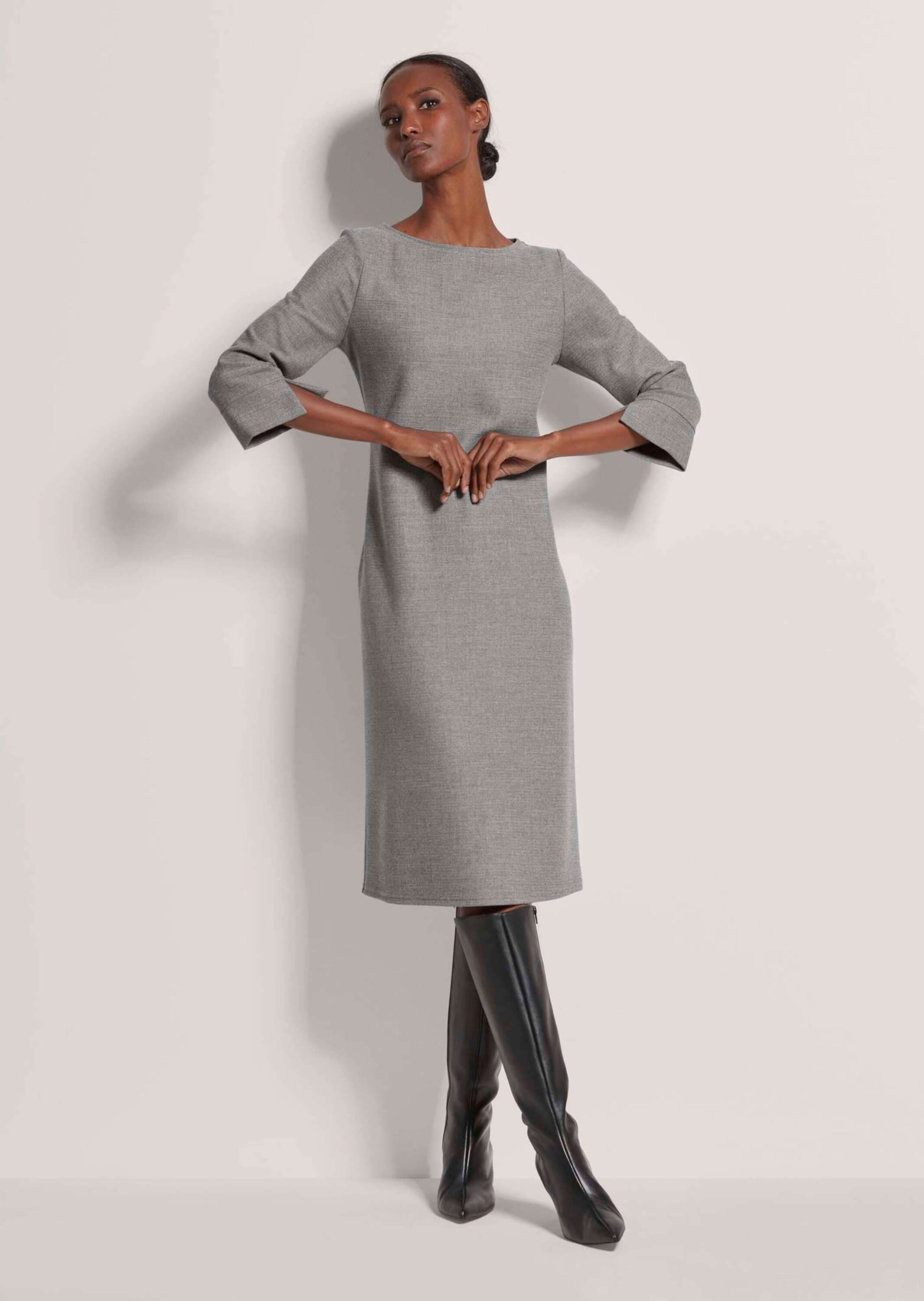 Thumbnail - MADELEINE Sommerkleid "Kleid Elegantes Viskosekleid mit Rundhalsausschnitt"