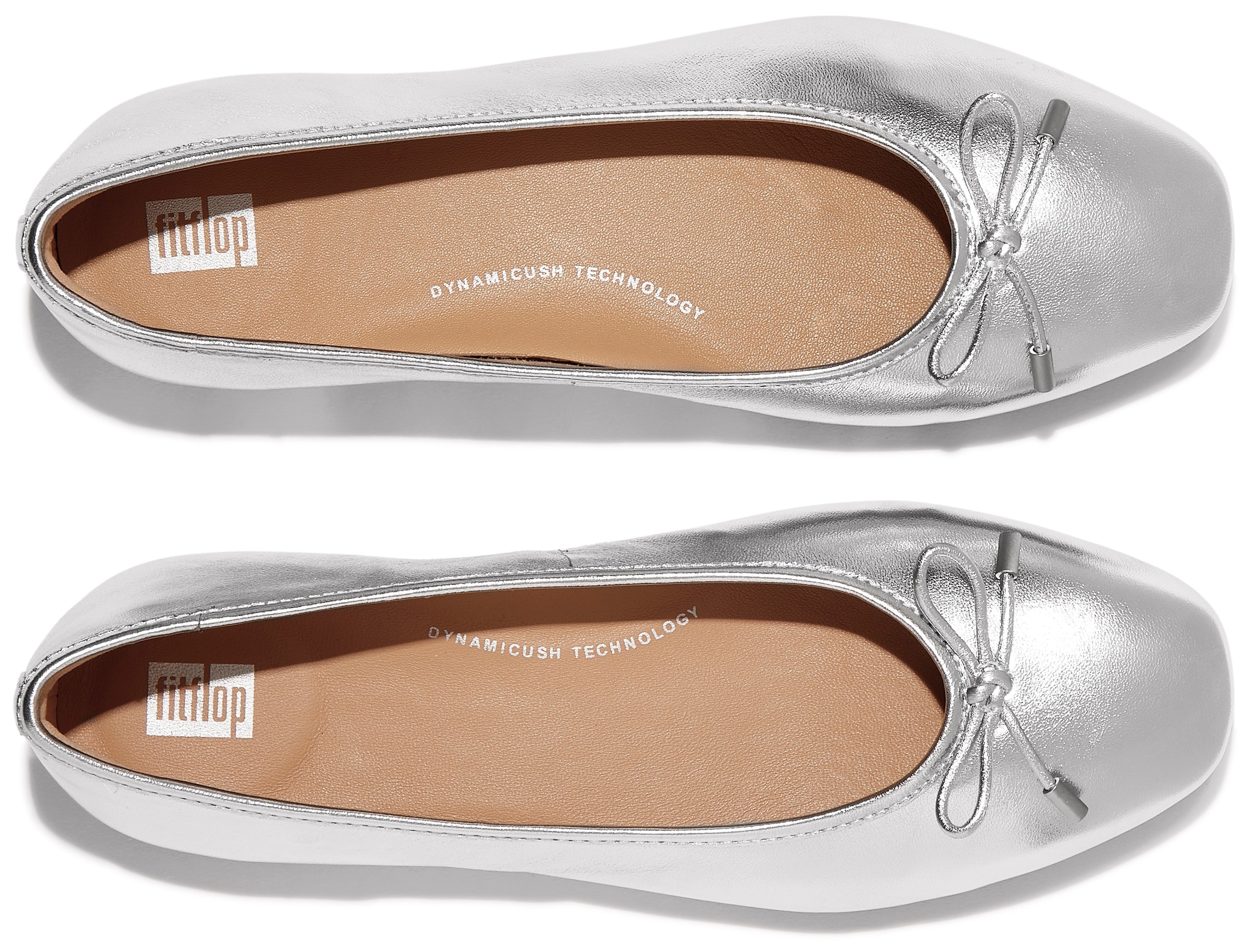 Fitflop Ballerina »Delicato Bow«, Loafer, Halbschuh, Slipper im Metallic Look