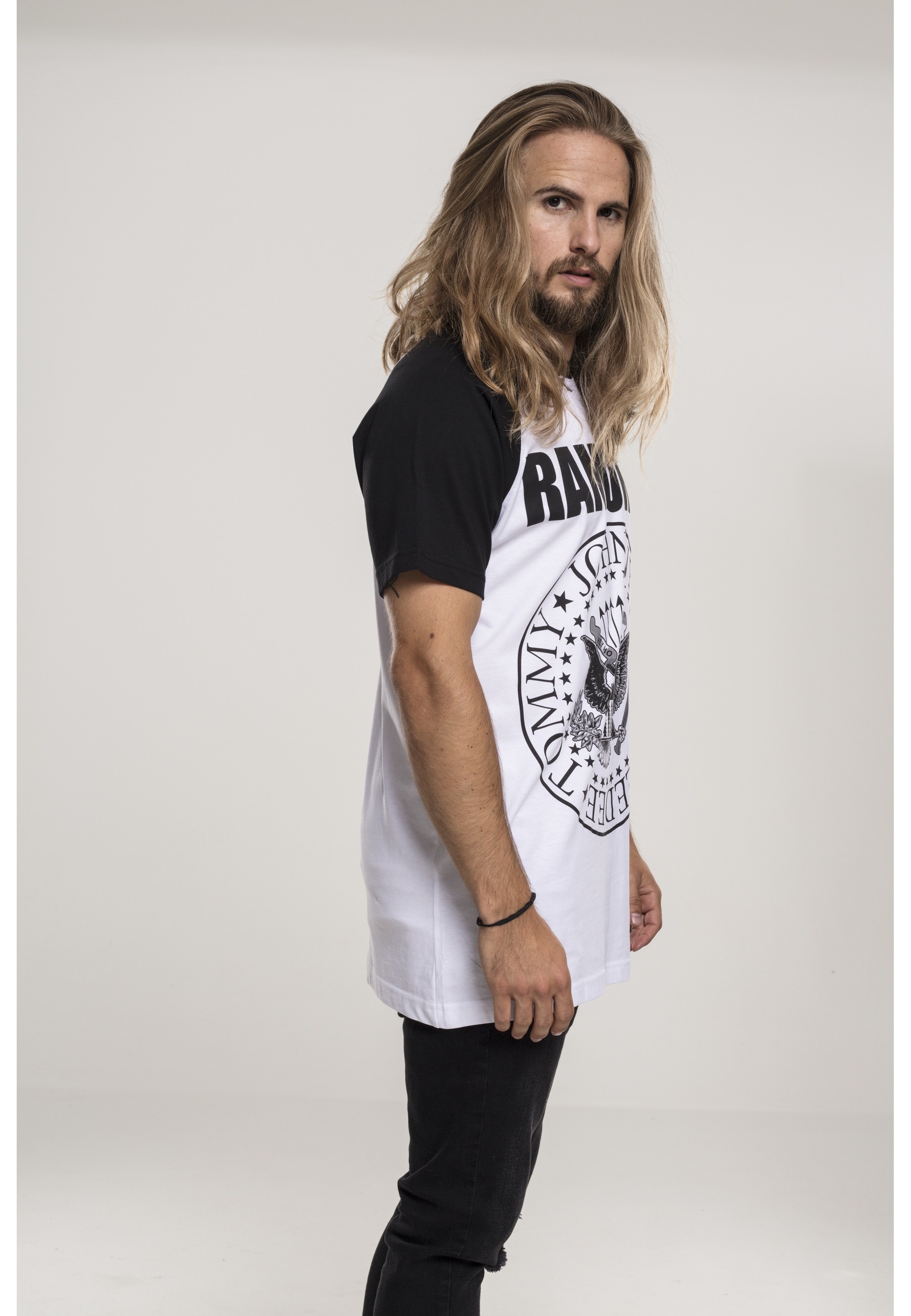 Merchcode T-Shirt »Merchcode Herren Ramones Circle Raglan Tee« 1 Stk.