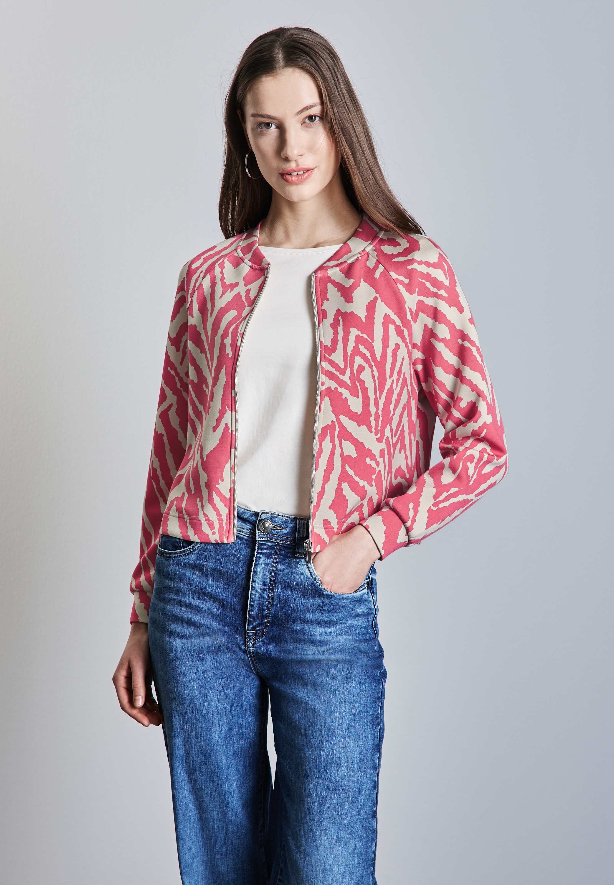 STREET ONE Cardigan, mit grafischem Muster