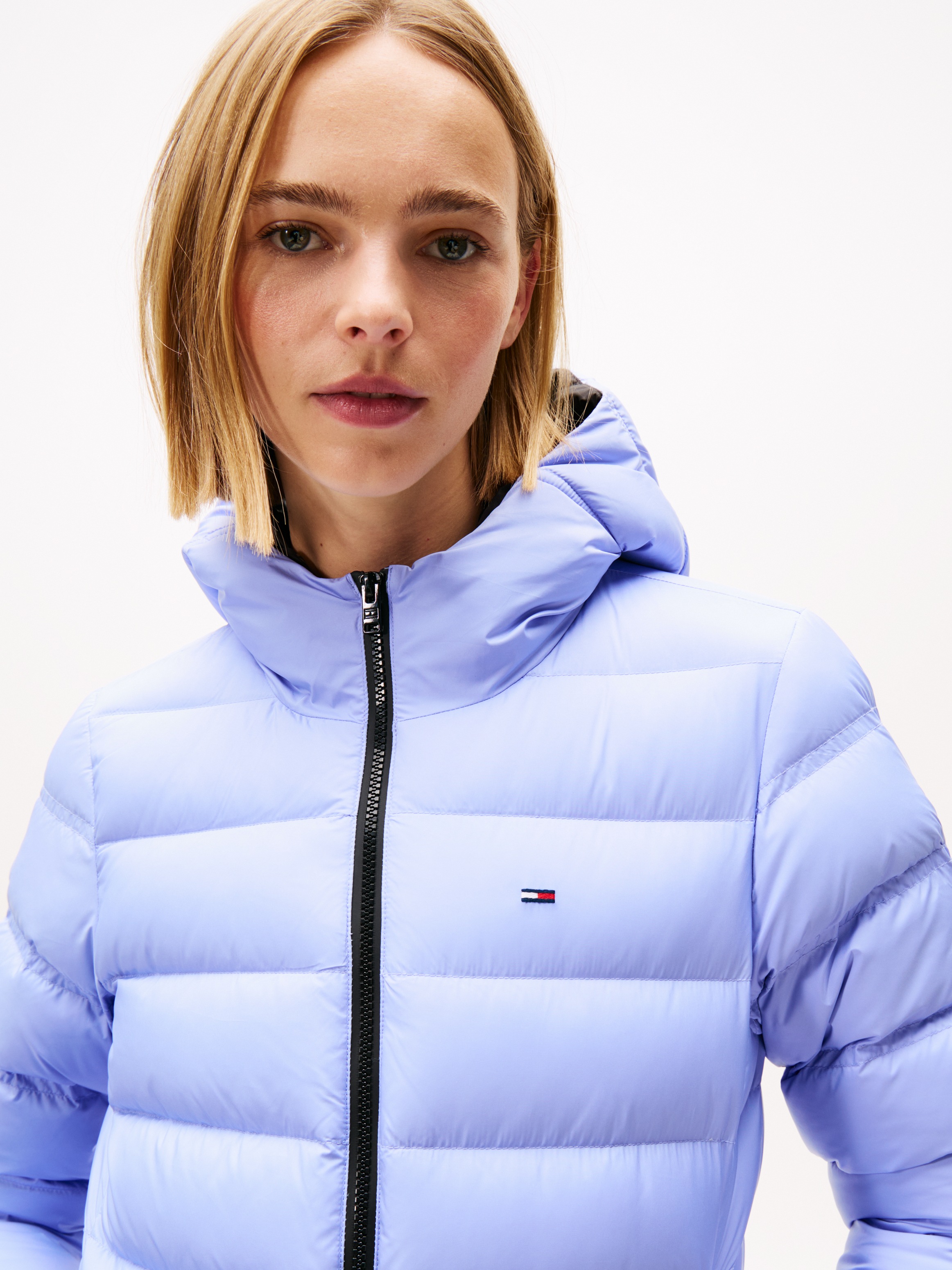 Tommy Jeans Steppjacke "TJW SLIM HOOD PRNT DOWN JCKT EXT", mit Kapuze günstig online kaufen