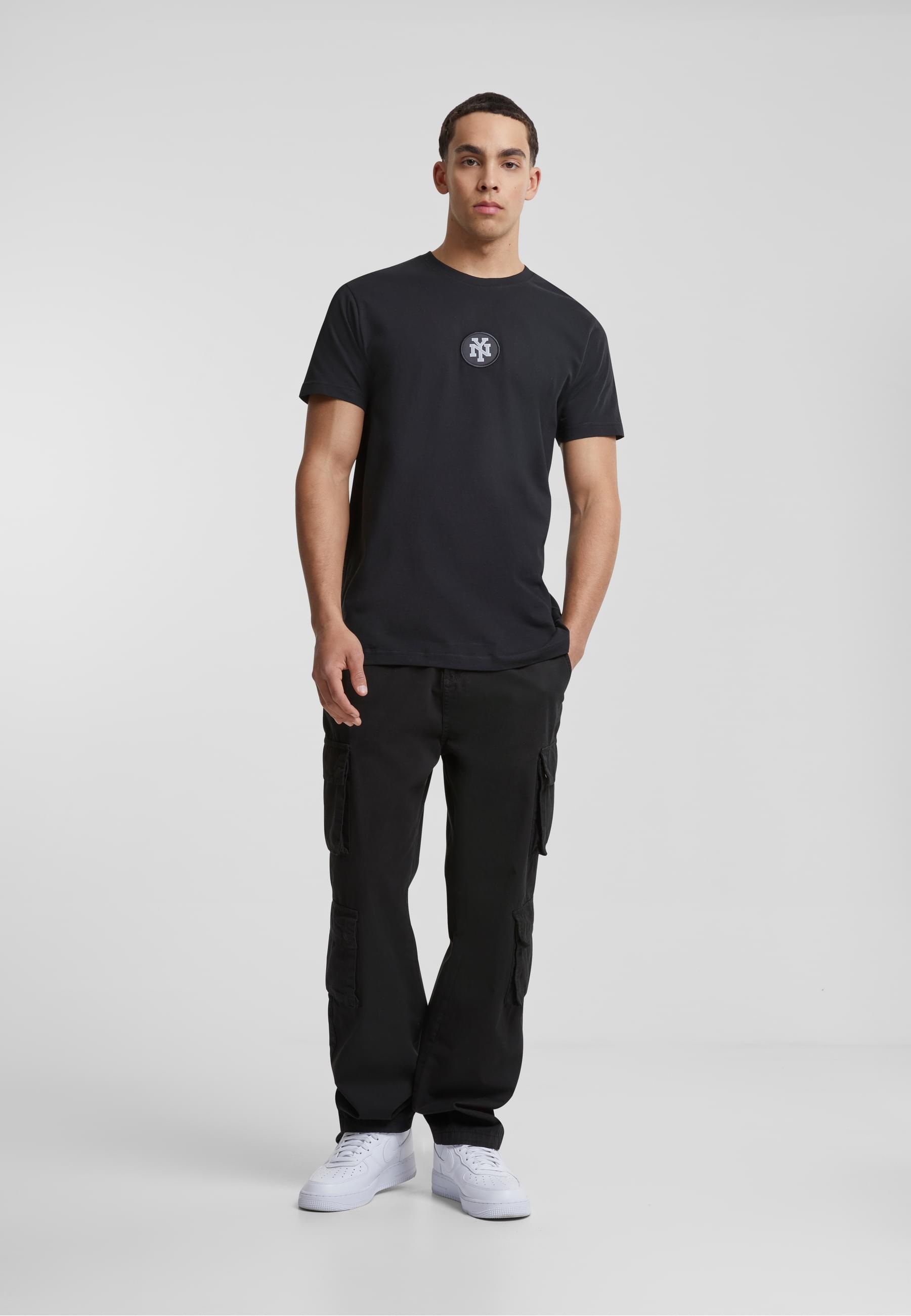 MisterTee Kurzarmshirt »MisterTee Herren NY Patch Tee«, (1 tlg.)