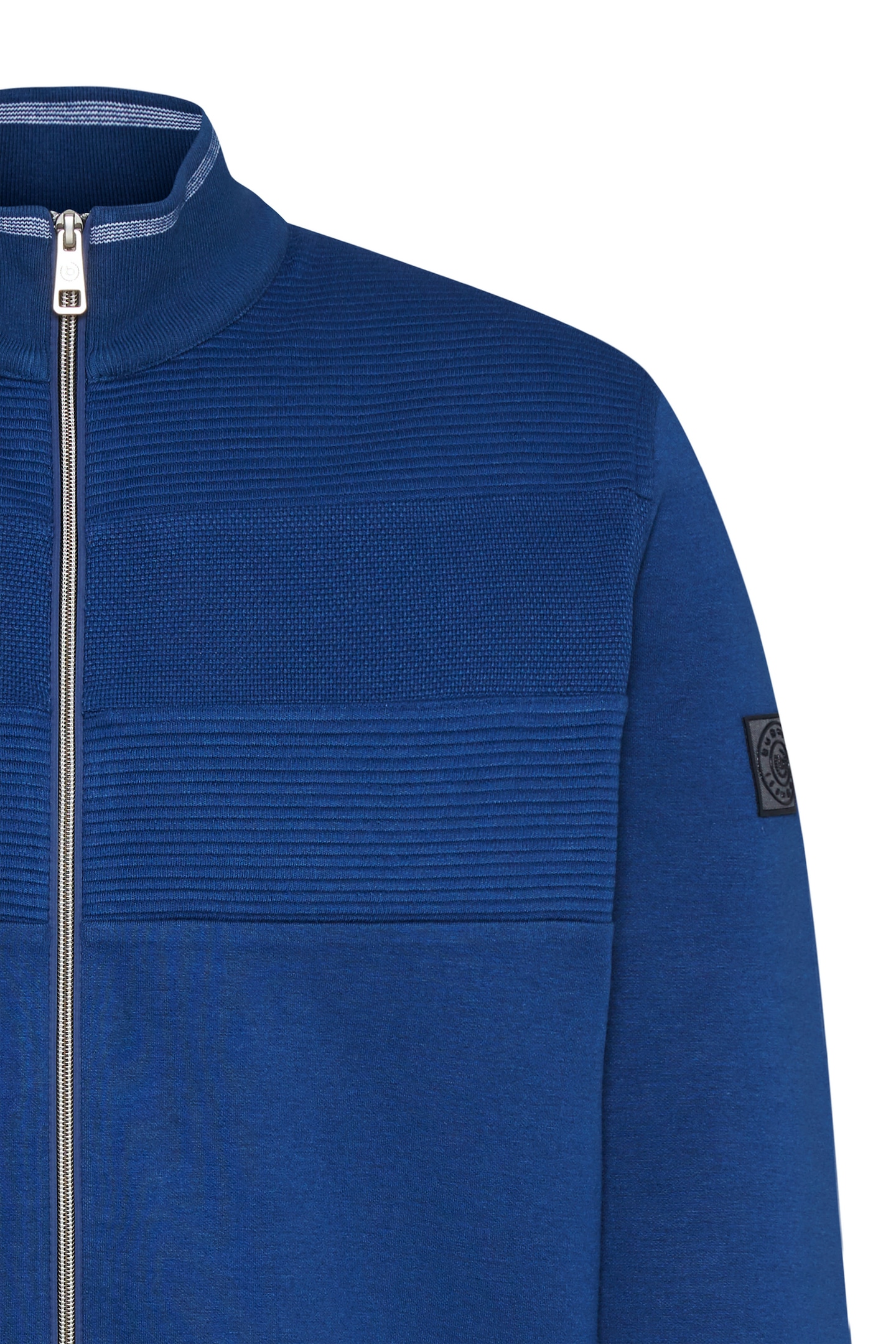 bugatti Sweater, im klassischen Design