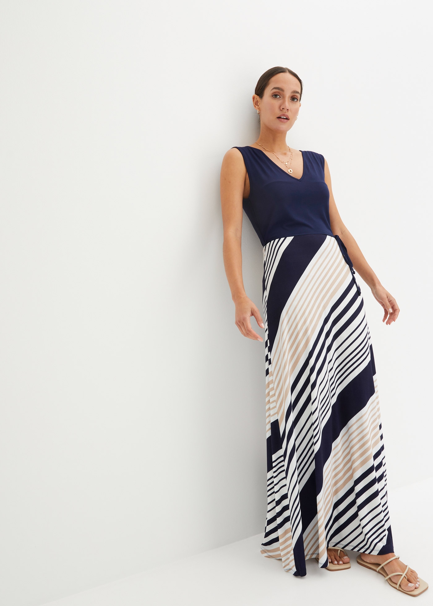 bonprix Maxikleid für Frühjahr und Sommer, aus Viskose, ohne Ärmel, bedruckter Rock