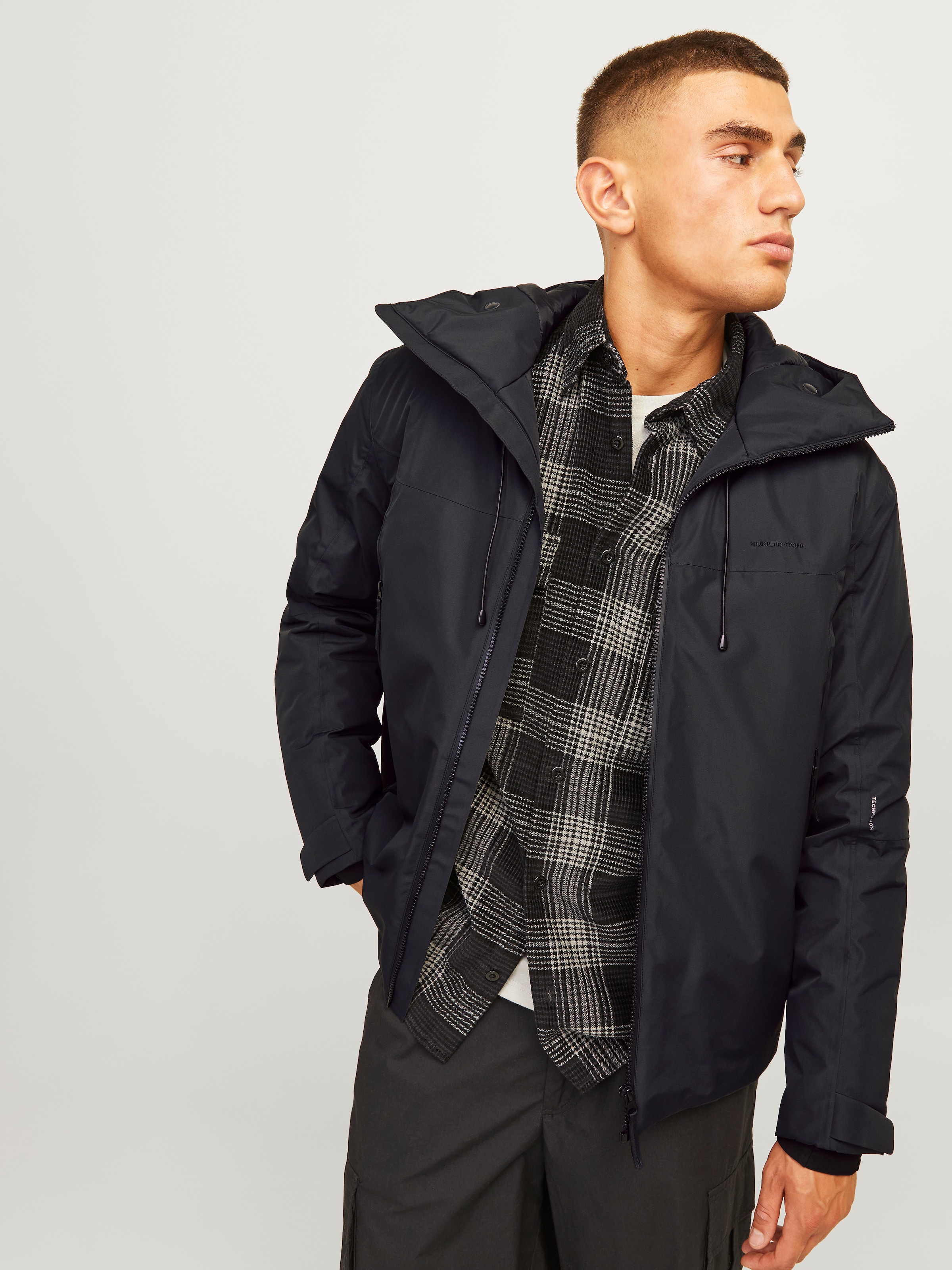 Jack & Jones Outdoorjacke "JCOSUMMIT PADDED SHELL JACKET SN", mit Kapuze günstig online kaufen