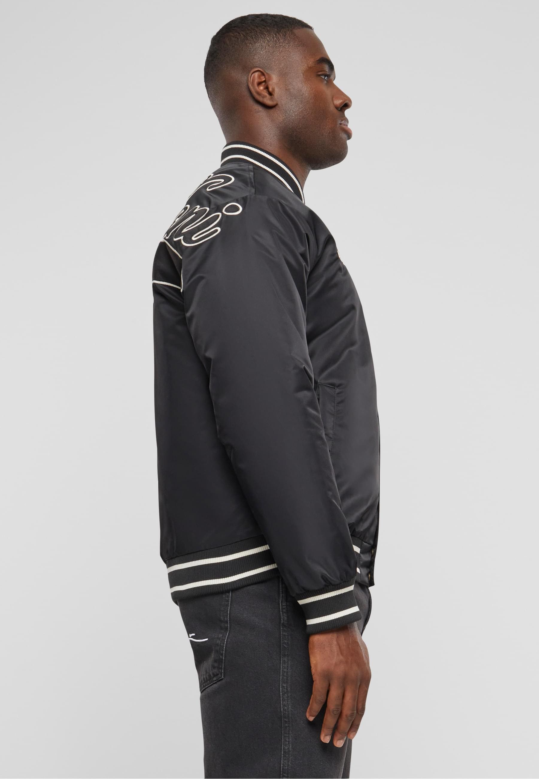 Karl Kani Allwetterjacke »Karl Kani Herren Karl Kani OG Diner Bowling Jacket«, (1 St.), ohne Kapuze
