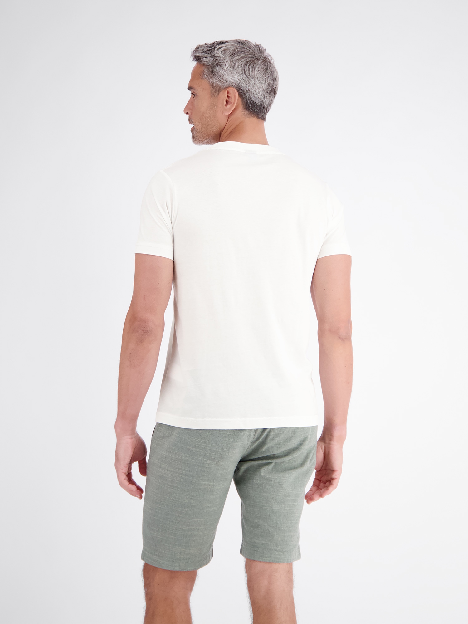 LERROS T-Shirt »T-Shirt aus 100 % Baumwolle mit Brustprint«