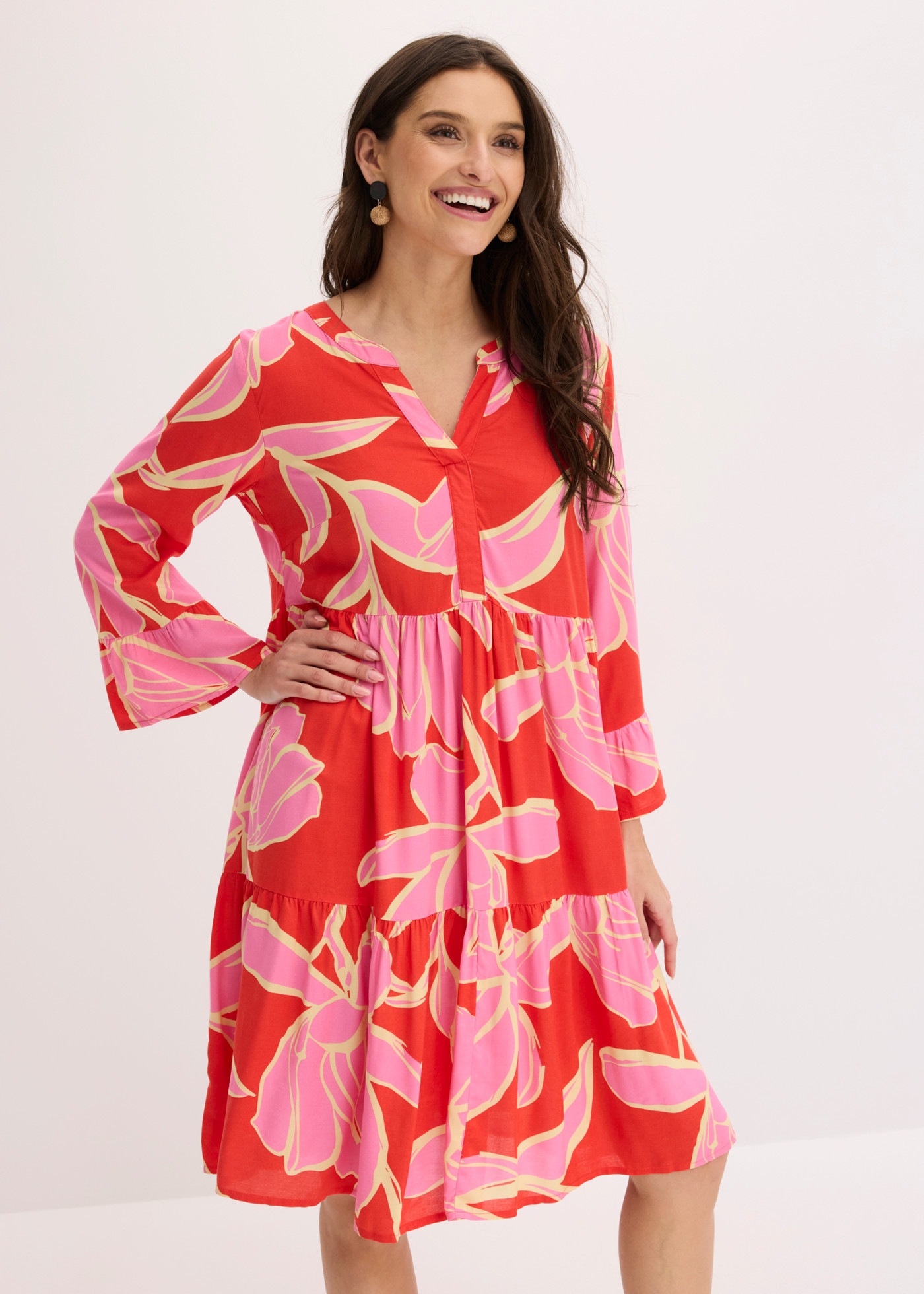 bonprix Tunikakleid figurumspielende Passform, mit trendigem Muster, Sommerkleid