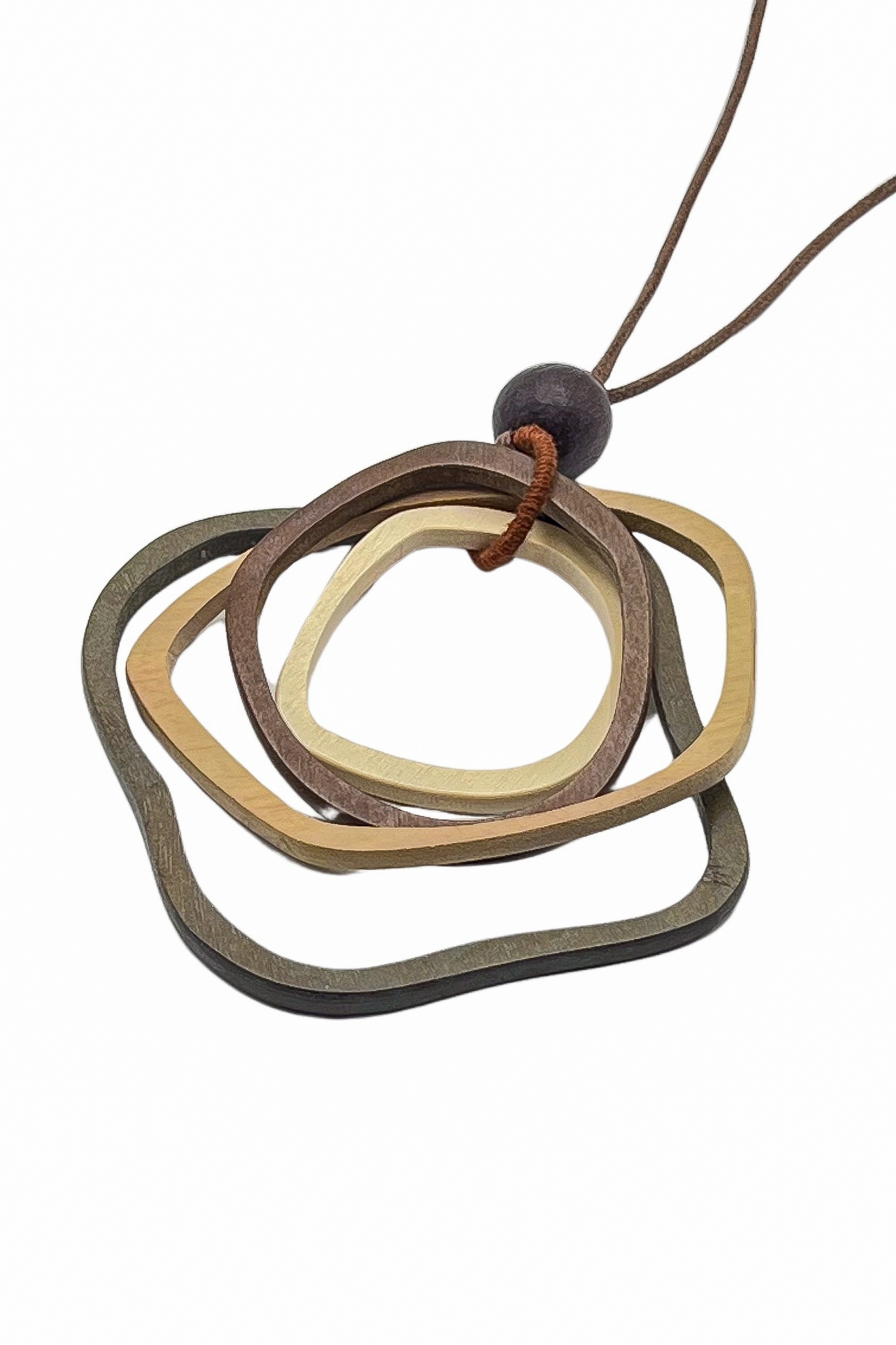 COLLEZIONE ALESSANDRO Lange Kette »Flor«, Anhänger aus vier Holzringen