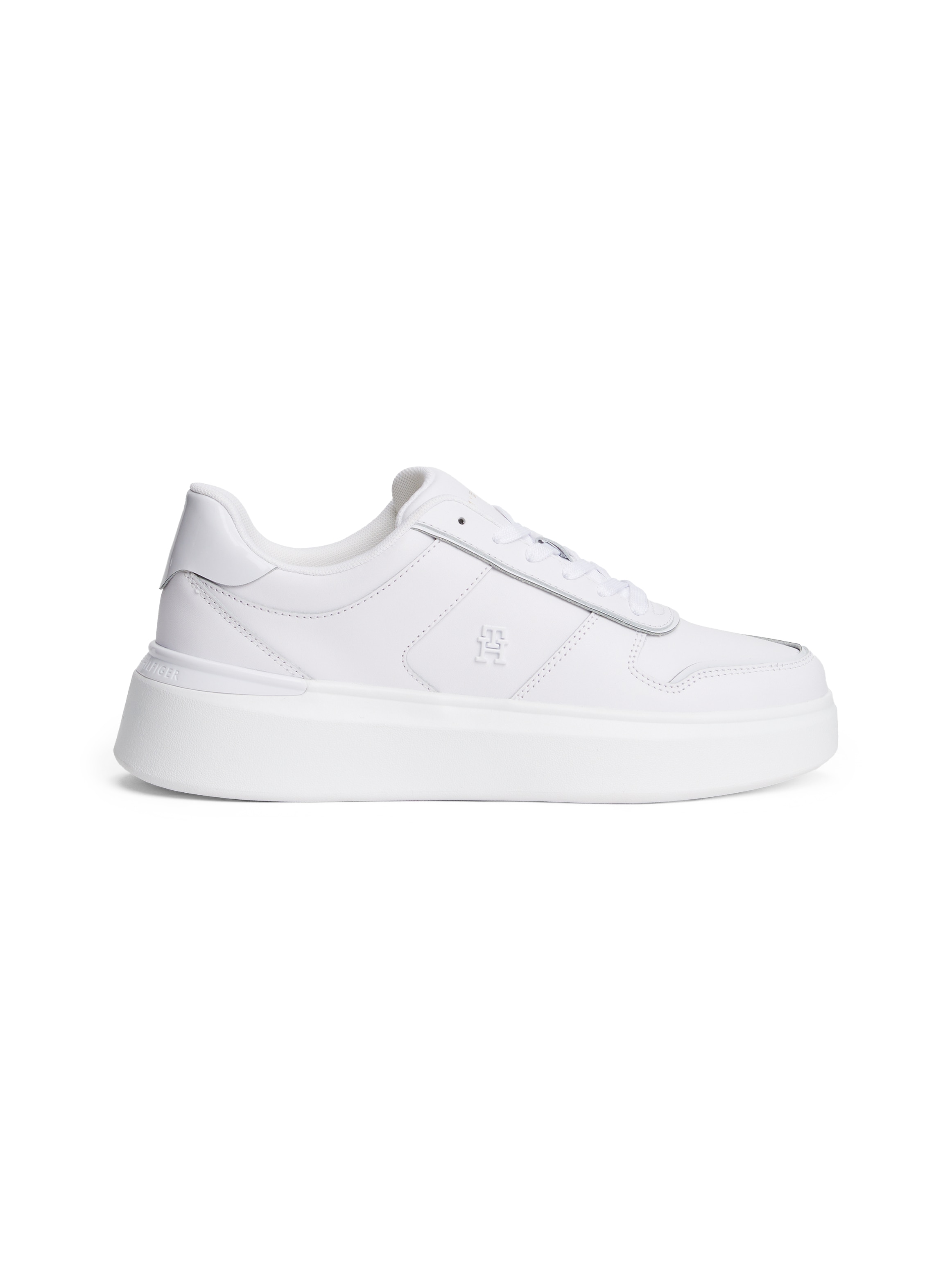 Tommy Hilfiger Plateausneaker »PATENT PLATFORM SNEAKER«, Freizeitschuh, Halbschuh, Schnürschuh mit Ziernähten