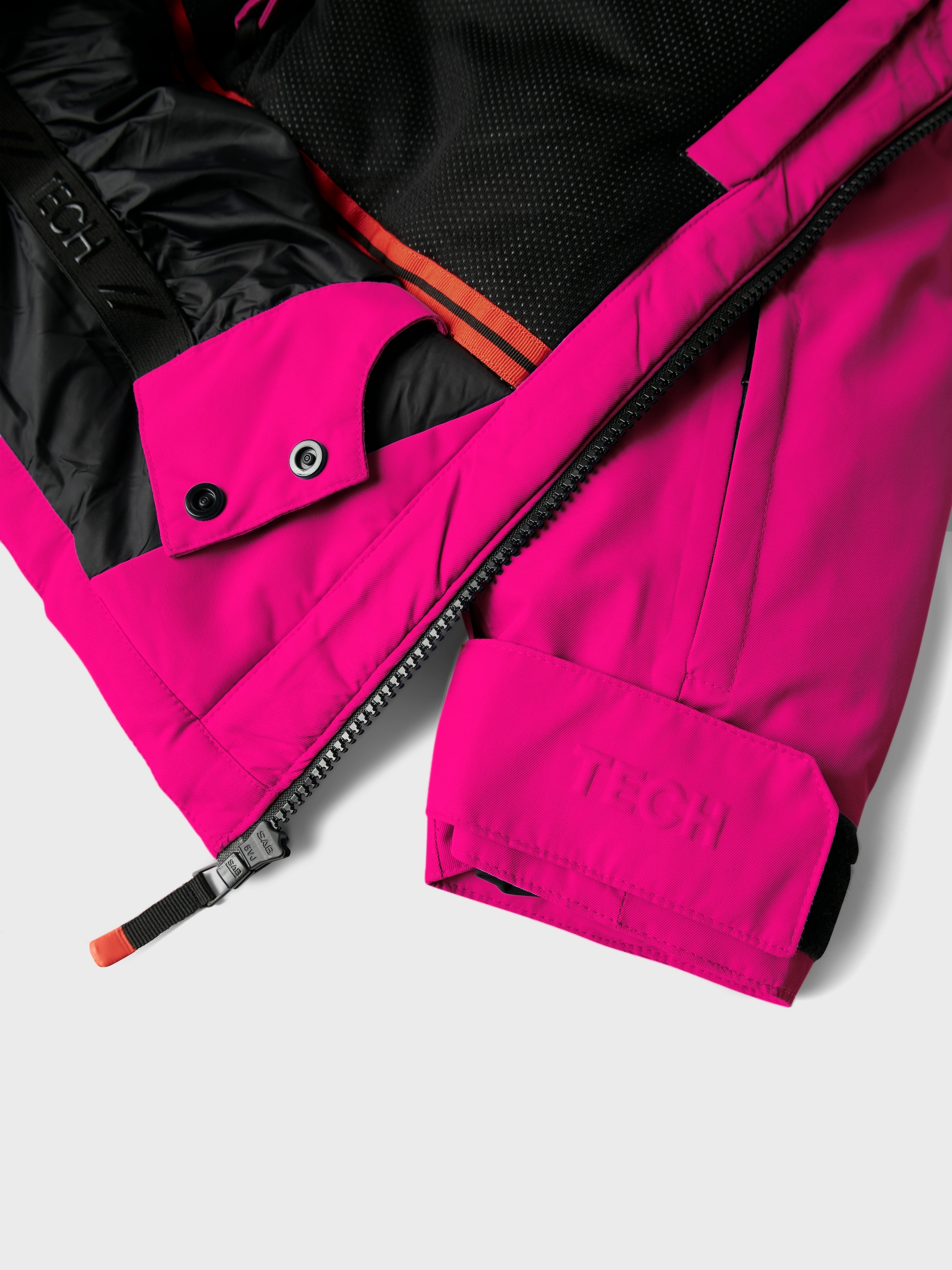 Name It Skijacke »NKNSLOPE10 JACKET SKI EDITION FO NOOS« mit Kapuze Skipasstasche, Recco-Reflektor, winddicht, wasserdicht