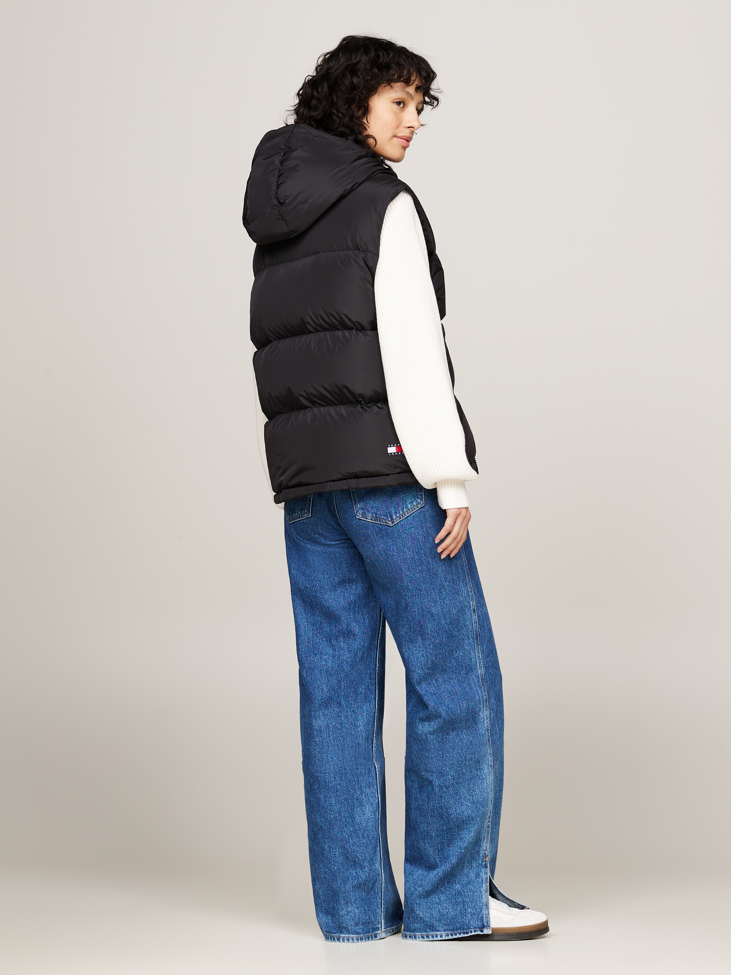 Tommy Jeans Steppweste »TJW ALASKA PUFFER VEST«, mit Logostickerei