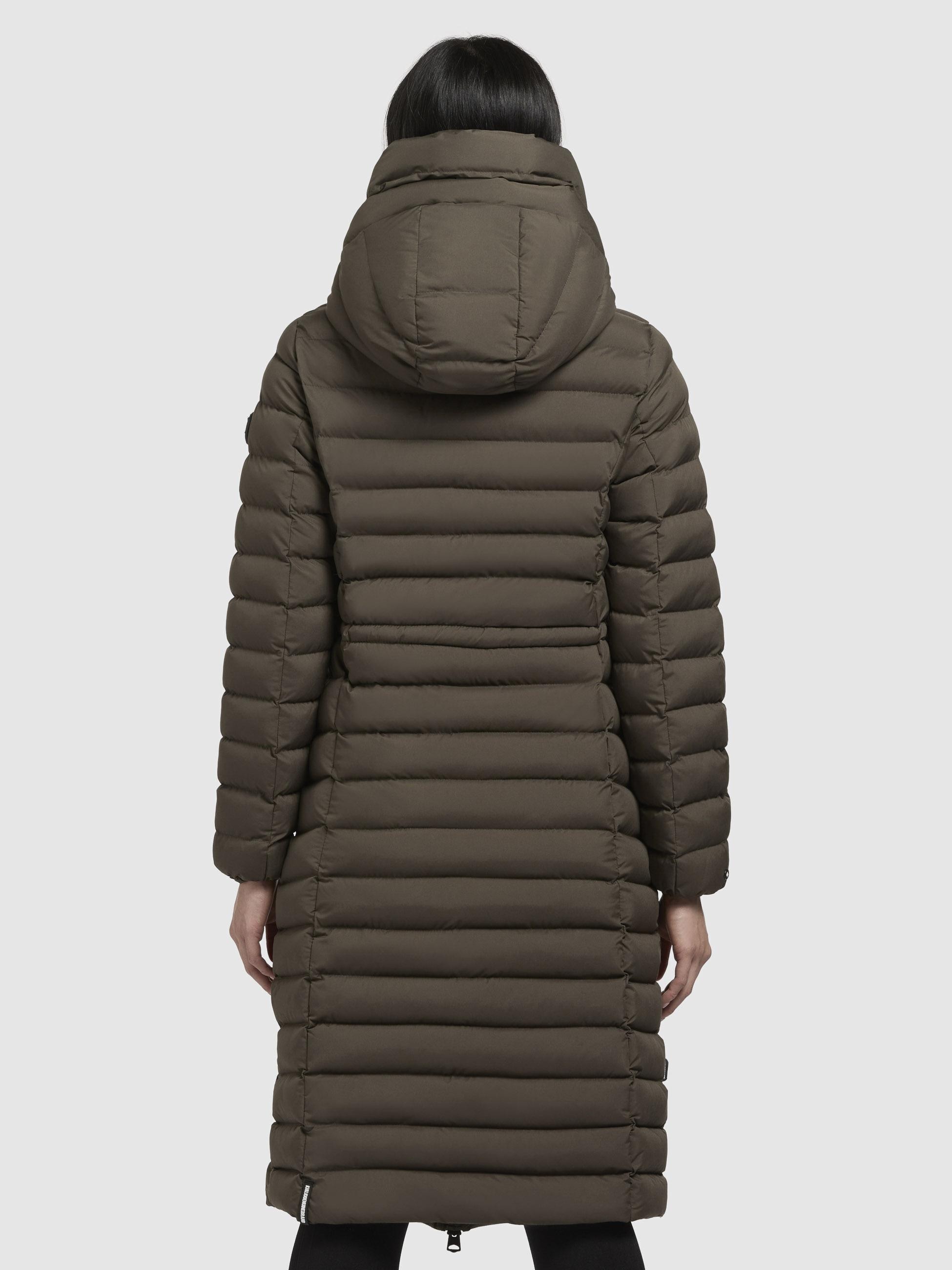 khujo Steppjacke »Imes-YM«, mit Kapuze, Steppmantel mit hohem Kragen und silbrig glänzendem Innenfutter