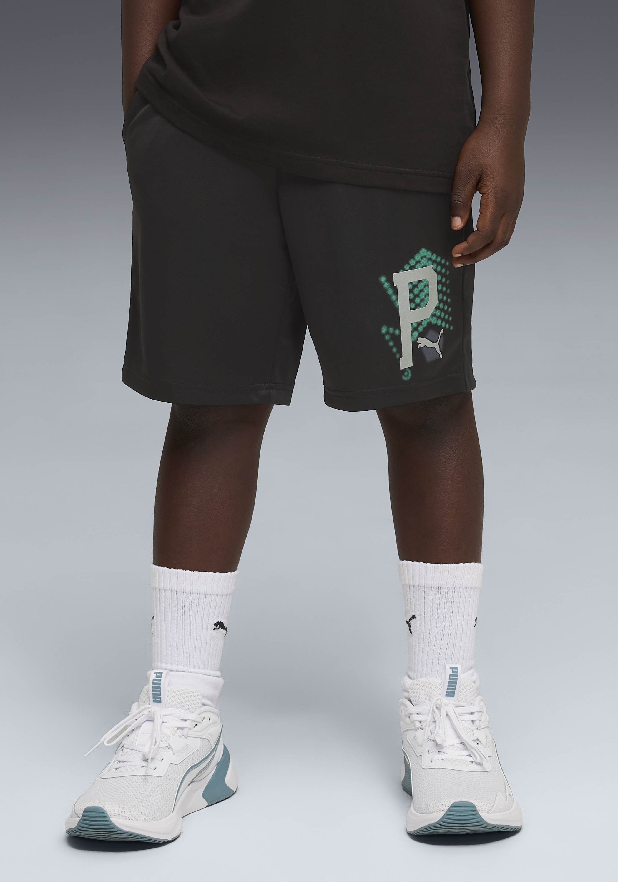 PUMA Trainingsshorts "ACTIVE SPORTS POLY SHORTS B" aus atmungsaktivem Material, mit DryCELL-Technologie, Regular Fit