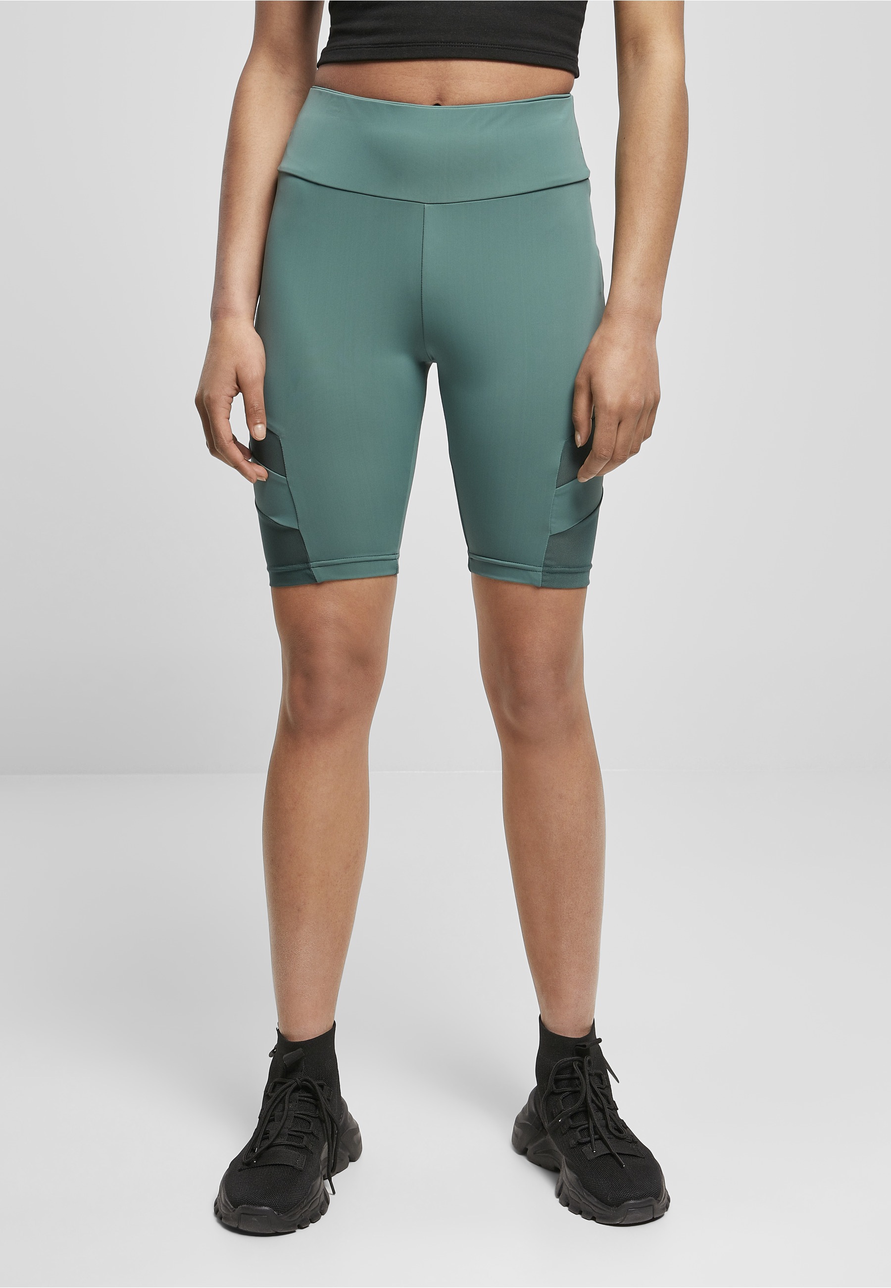 URBAN CLASSICS Stoffhose »Urban Classics Damen Ladies High Waist Tech Mesh Cycle Shorts«