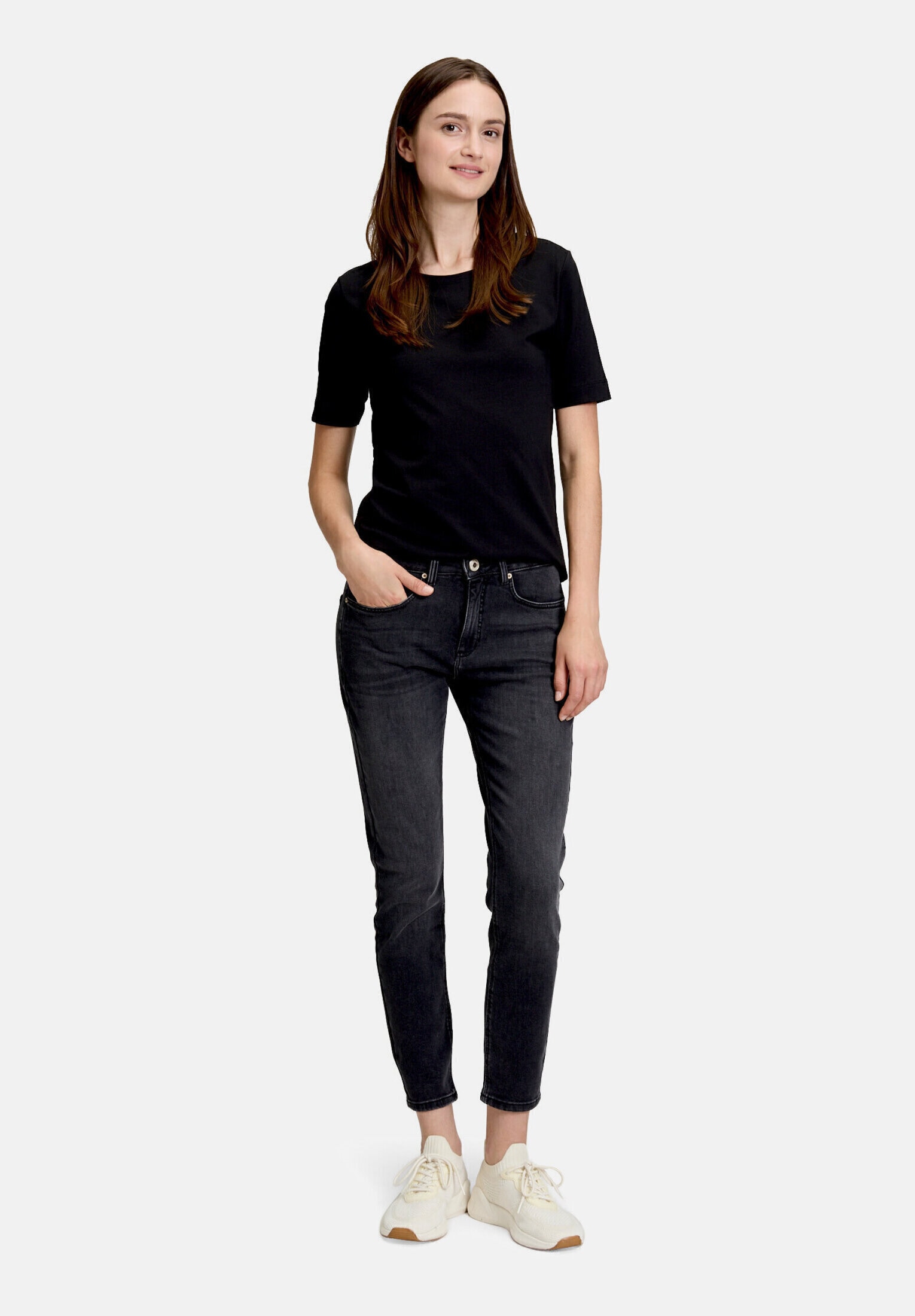 Betty&Co Kurzarmshirt "Damen mit Rundhalsausschnitt" 1 Stk. Form