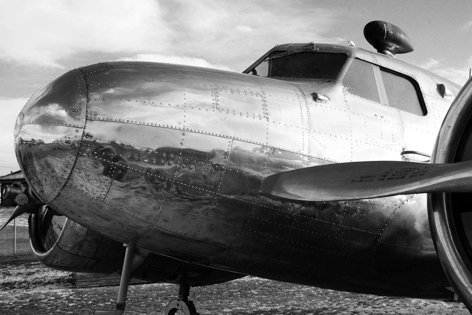 queence Leinwandbild "Air" Flugzeuge 1 Stk. tlg. mit sehr guten Schallabsor günstig online kaufen