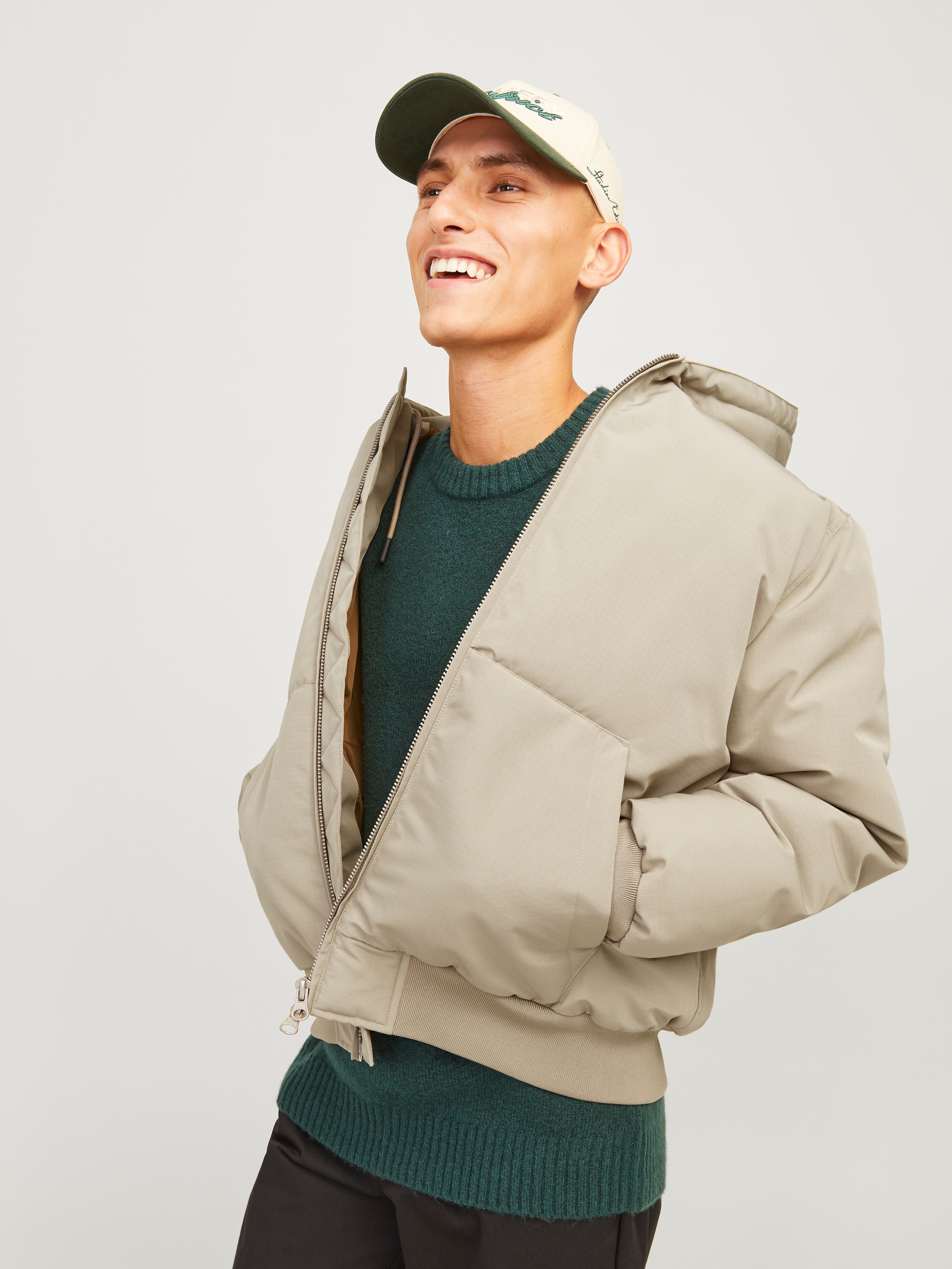 Jack & Jones Bomberjacke "JCOCOLLECTIVE BOMBER JACKET SN", mit Kapuze günstig online kaufen