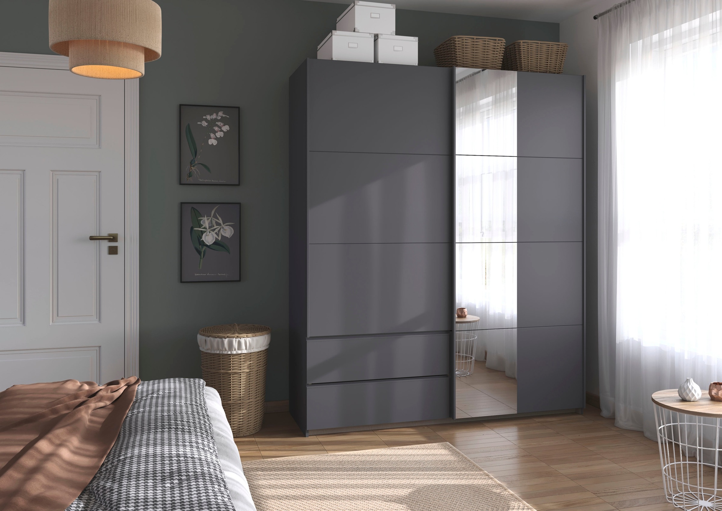 rauch Schwebetürenschrank »Kleiderschrank Schrank Garderobe Wäscheschrank SEVILLA mit Spiegel«, (in 3 verschiedenen Ausstattungen BASIC/CLASSIC/PREMIUM), Metall-Griffleisten alufarben oder Graumetallic MADE IN GERMANY