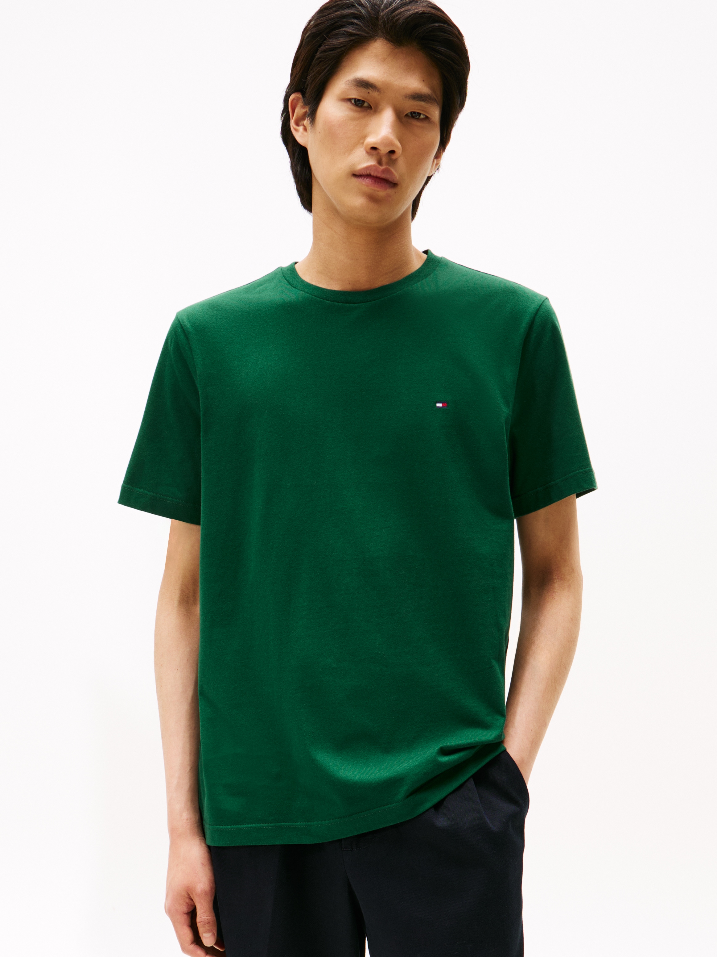 Tommy Hilfiger T-Shirt "ESSENTIAL REGULAR FIT SOLID mit Stickerei" unifarben, casual, Baumwolle, Rundhals