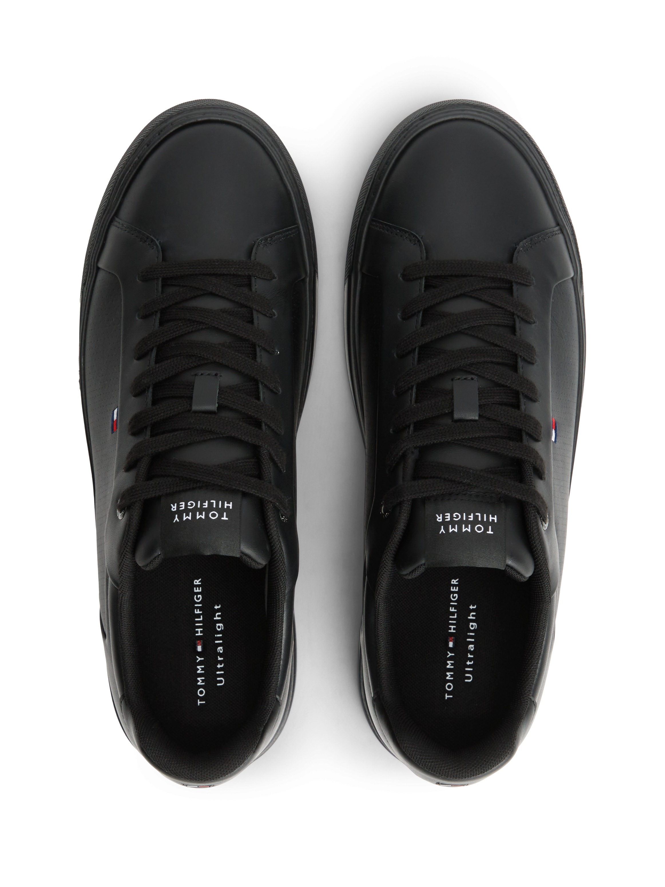 Tommy Hilfiger Sneaker »LIGHTWEIGHT PINPERF LTH SNEAKER«  Halbschuh, Schnürer mit weicher Schaftrand-Polsterung