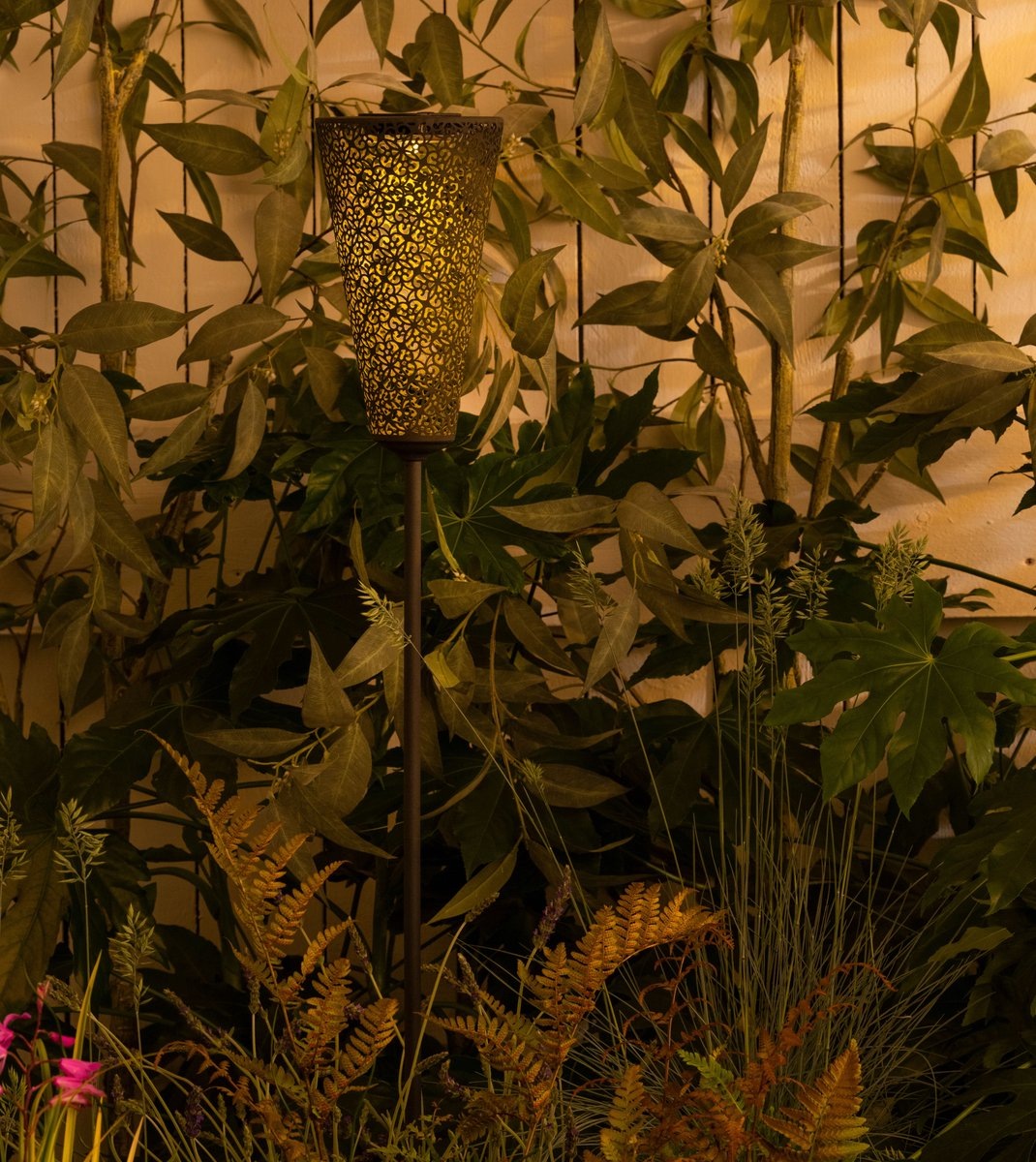 Thumbnail - LUXFORM Gartenleuchte "Luxform Solar Torch Leeds, set of 2" LED-Modul 1 Stk. Warmweiß LED-Fackellampe, Solarenergie, war...