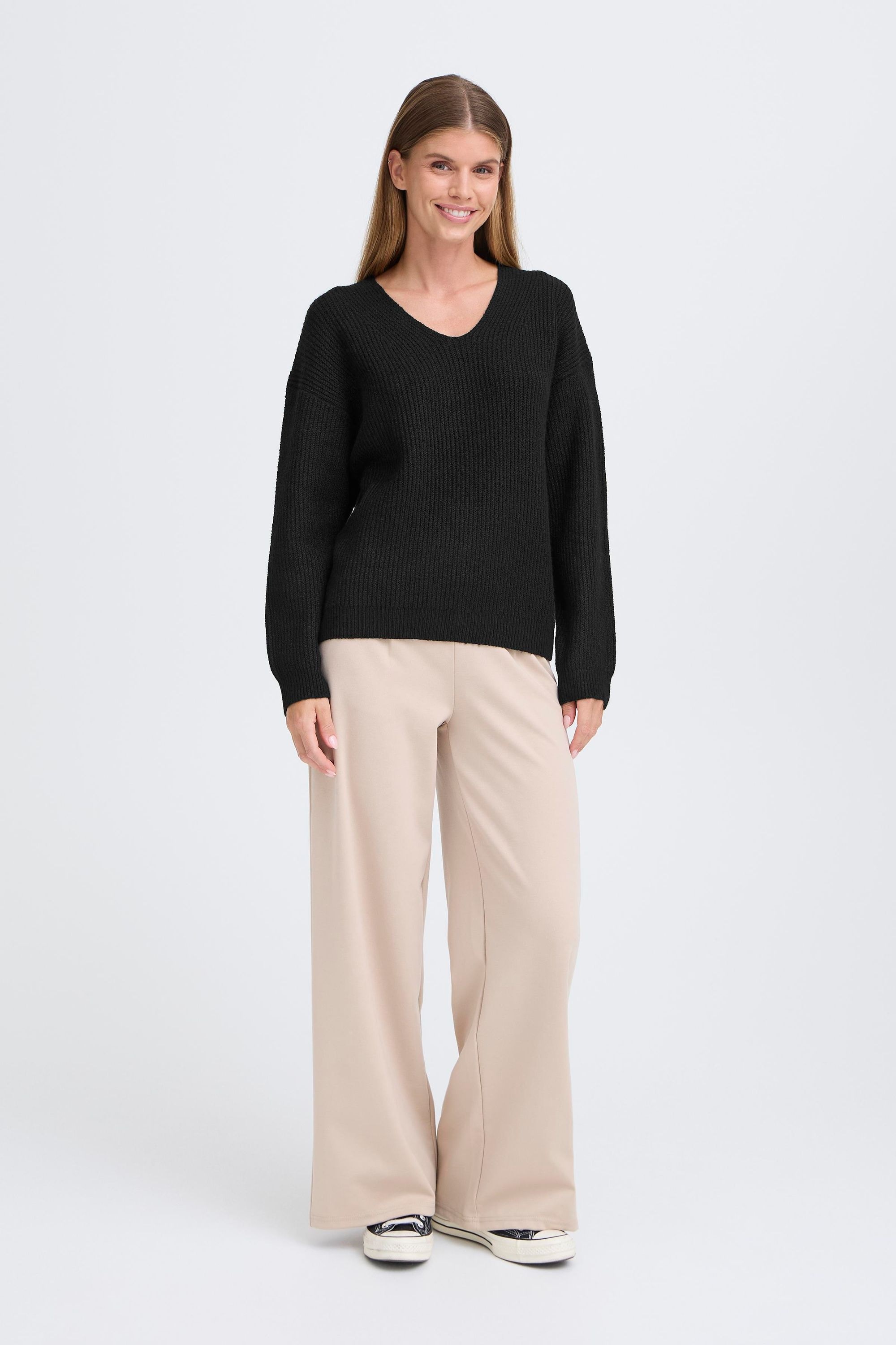 OXMO V-Ausschnitt-Pullover »V-Ausschnitt-Pullover OXICALLIE«
