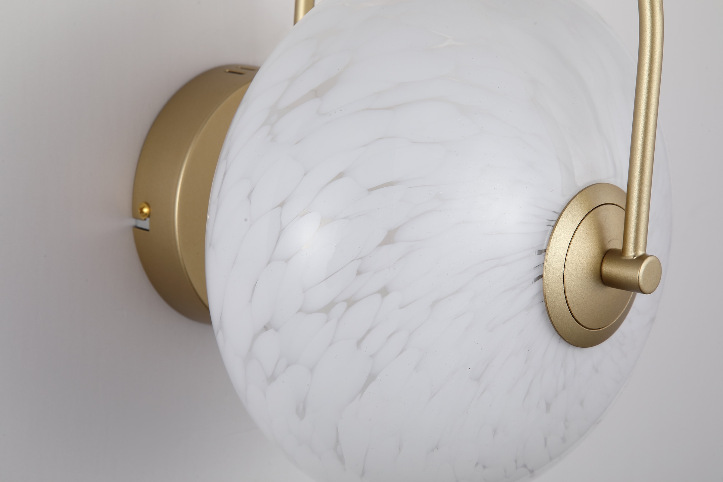 Searchlight LED Wandleuchte »Konfetti-LED-Wandleuchte, goldenes Metall und Konfettiglas« LED-Modul 1 Stk.