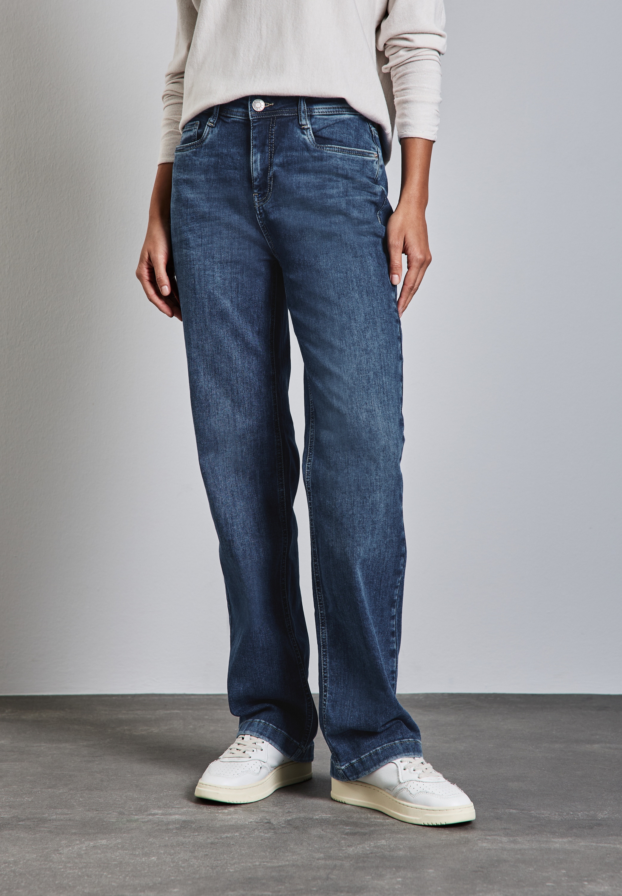 STREET ONE Comfort-fit-Jeans, aus Baumwolle mit Stretchanteil günstig online kaufen